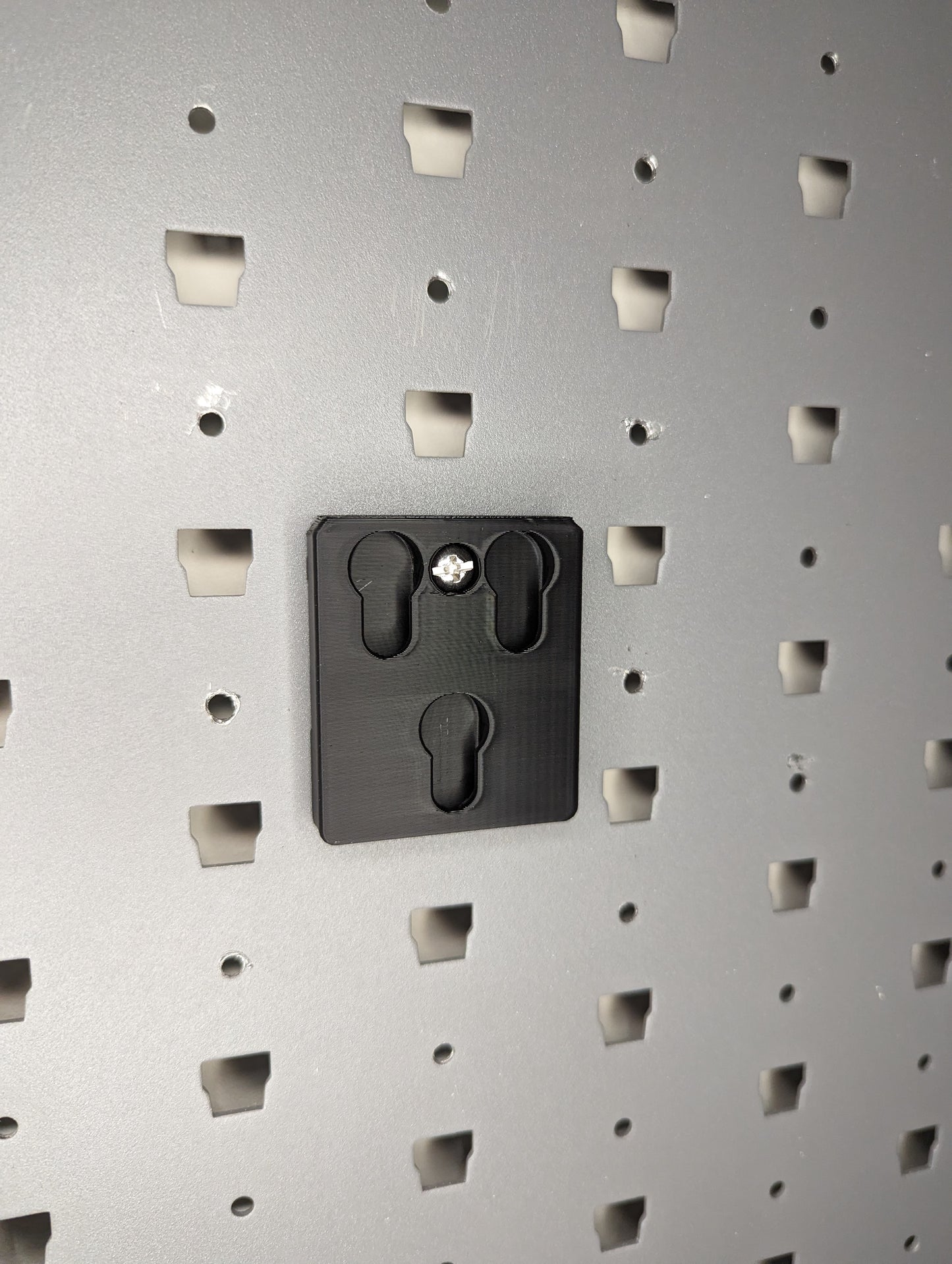 Slip-On Mount for Dara ALQD - GallowTech | Handgun Holder Storage Rack