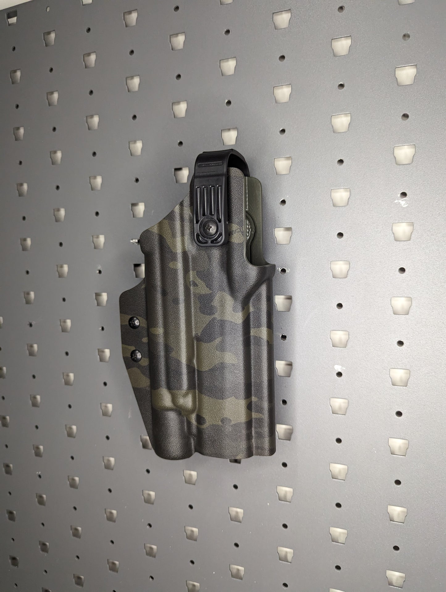 Slip-On Mount for Dara ALQD - GallowTech | Handgun Holder Storage Rack