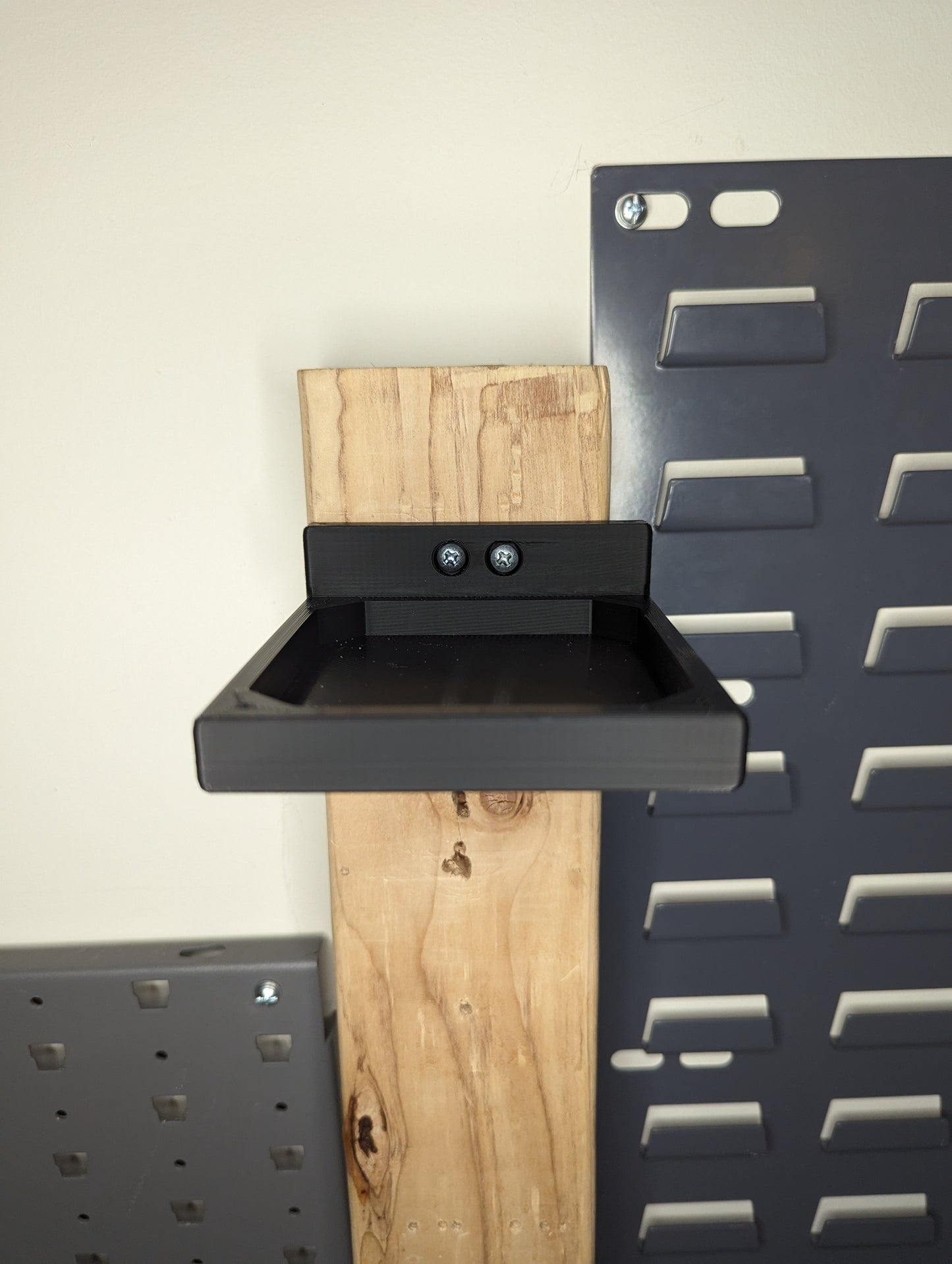 Mount for Baofeng UV-9R Charger - Wall | Gear Holder Storage Rack