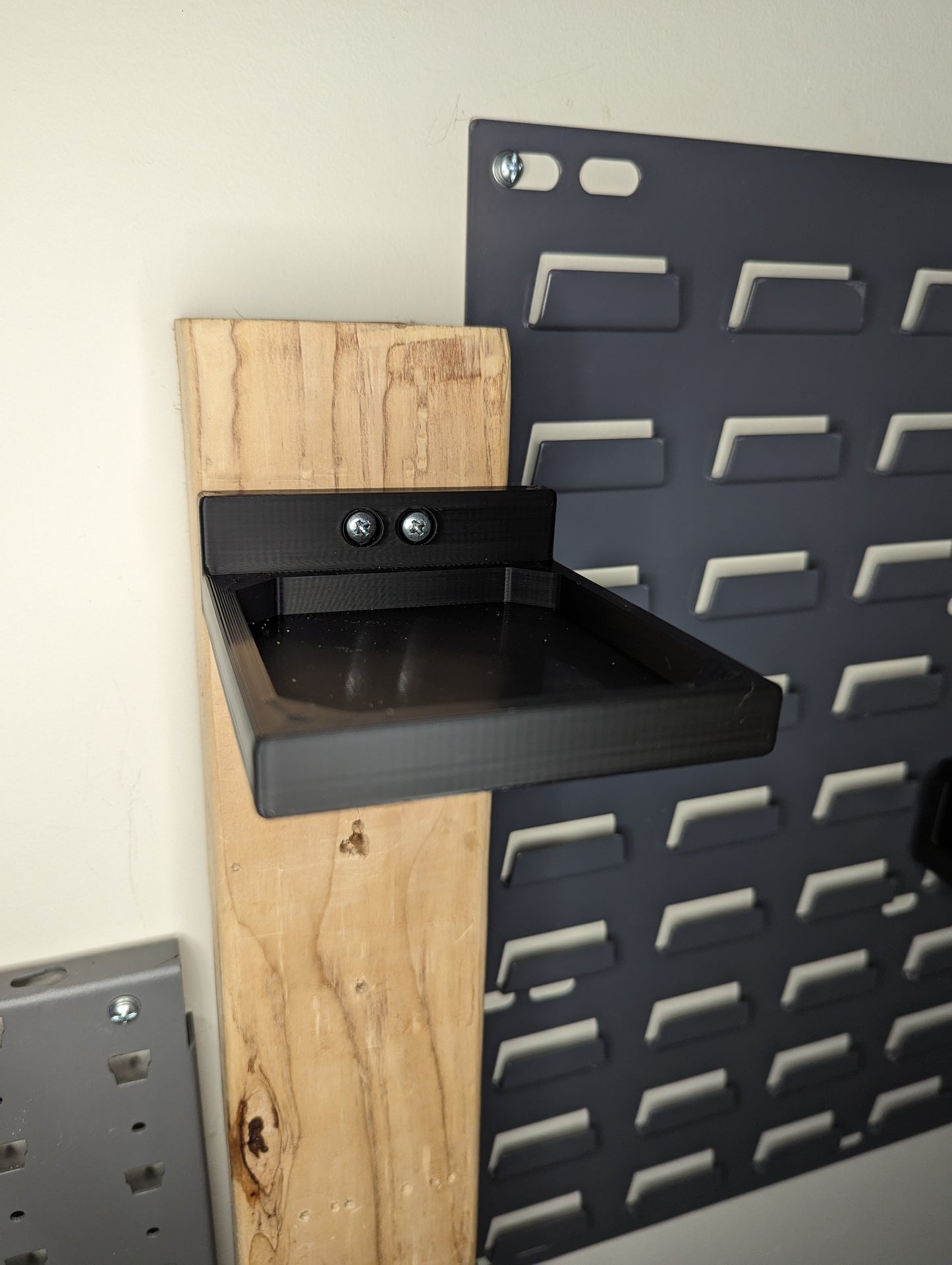 Mount for Baofeng UV-9R Charger - Wall | Gear Holder Storage Rack