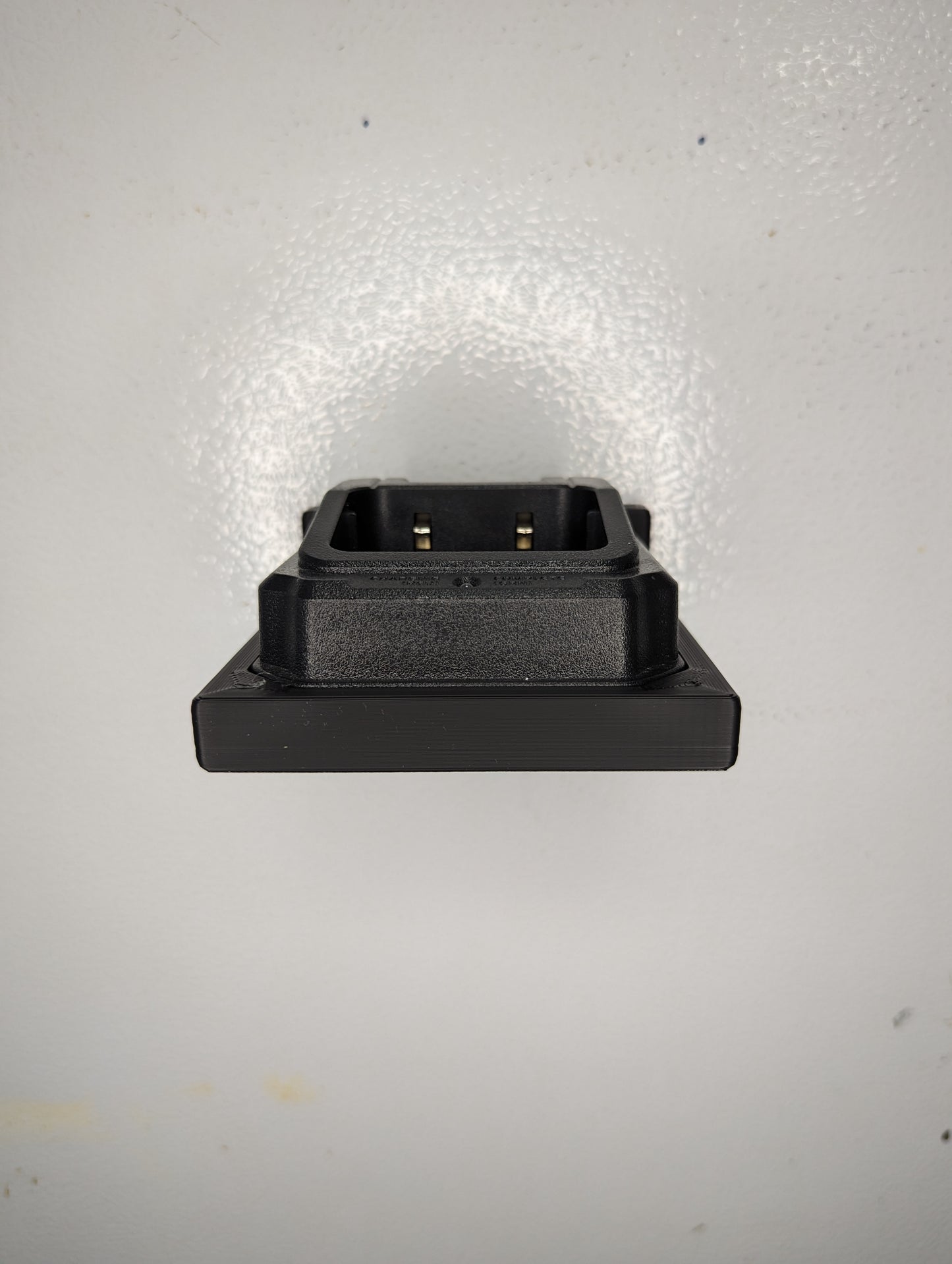 Mount for Baofeng UV-9R Charger - Magnetic | Gear Holder Storage Rack