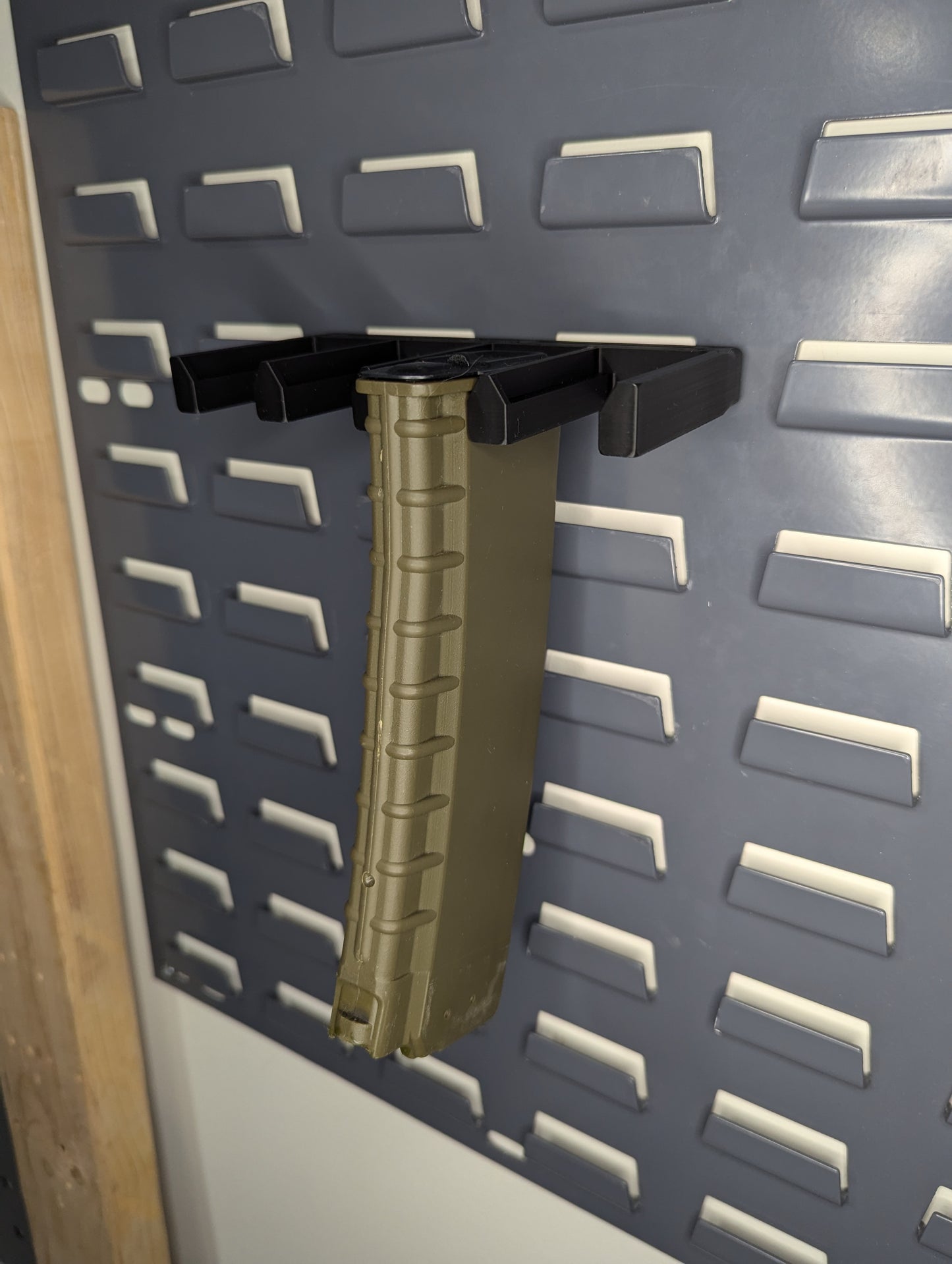 Mount for 556 AK-74 Bulgarian Mags - SecureIt / Akro-Mils | Magazine Holder Storage Rack