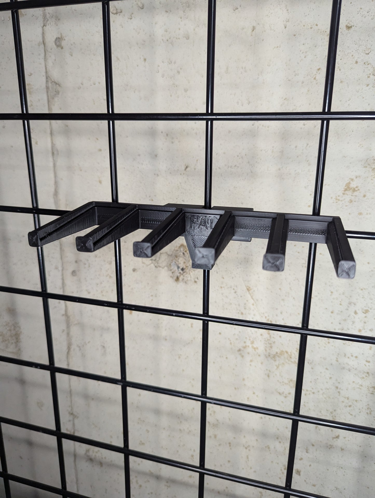 Mount for FN FAL 20 Round Mags - Gridwall | Magazine Holder Storage Rack