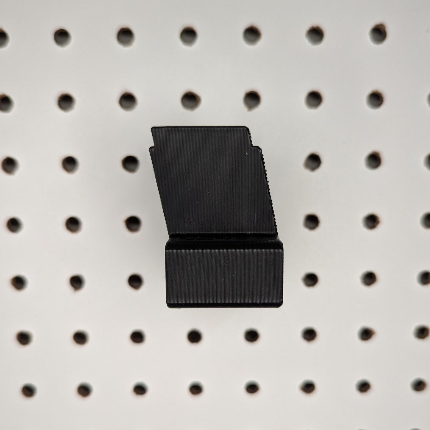 Magwell Mount for CZ 457 22LR - Pegboard / IKEA Skadis / Wall Control / PegLock | Rifle Holder Storage Rack