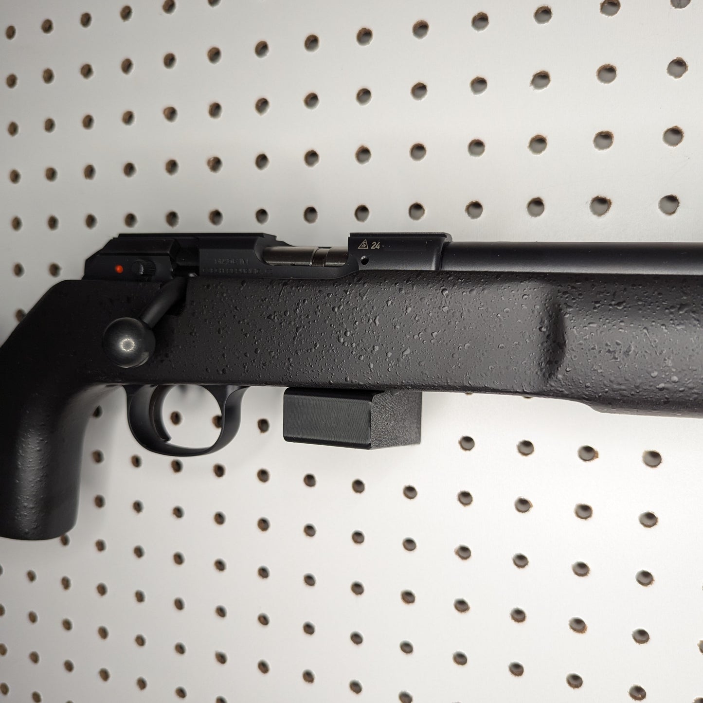 Magwell Mount for CZ 457 22LR - Pegboard / IKEA Skadis / Wall Control / PegLock | Rifle Holder Storage Rack