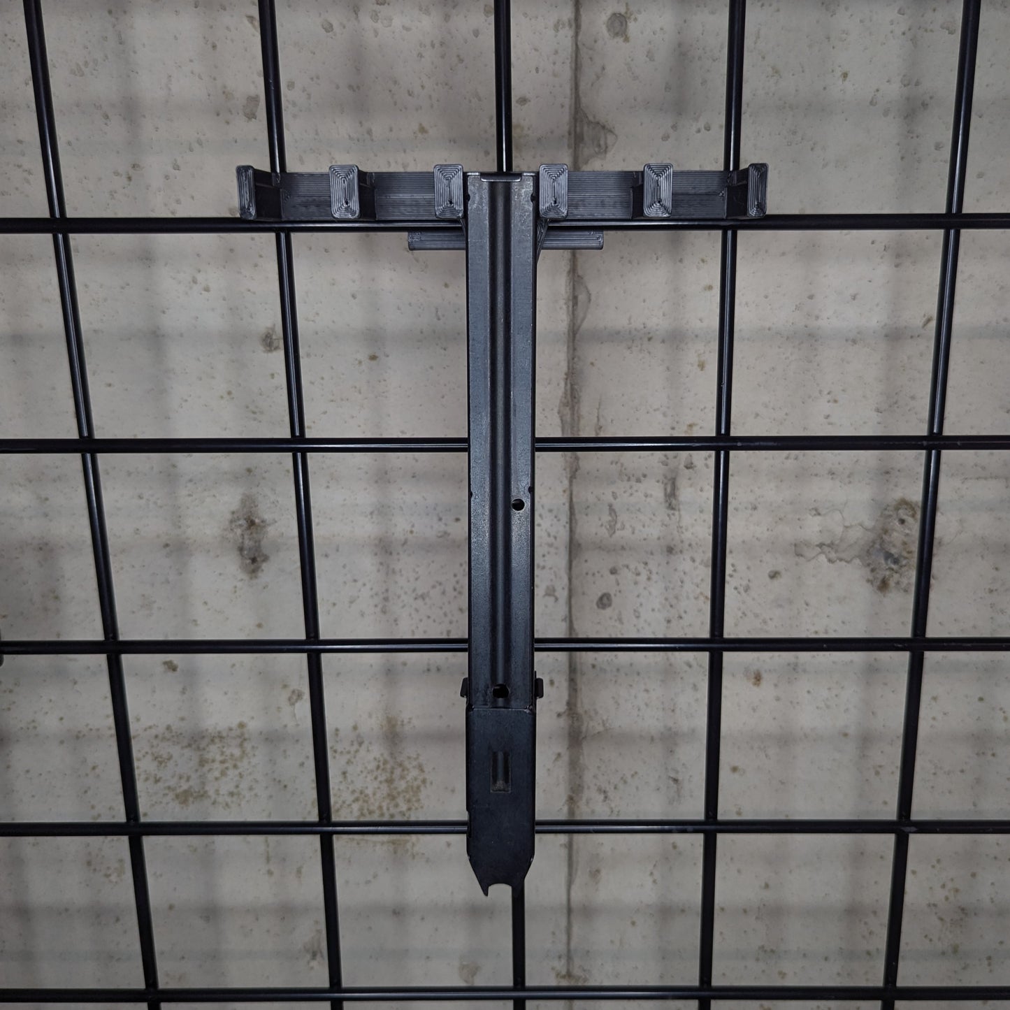 Mount for GSG MP40 Mags - Gridwall | Magazine Holder Storage Rack