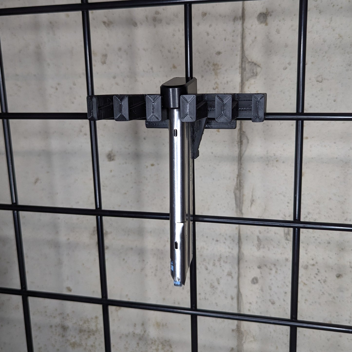 Mount for 1911 Colt 22LR Mags - Gridwall | Magazine Holder Storage Rack