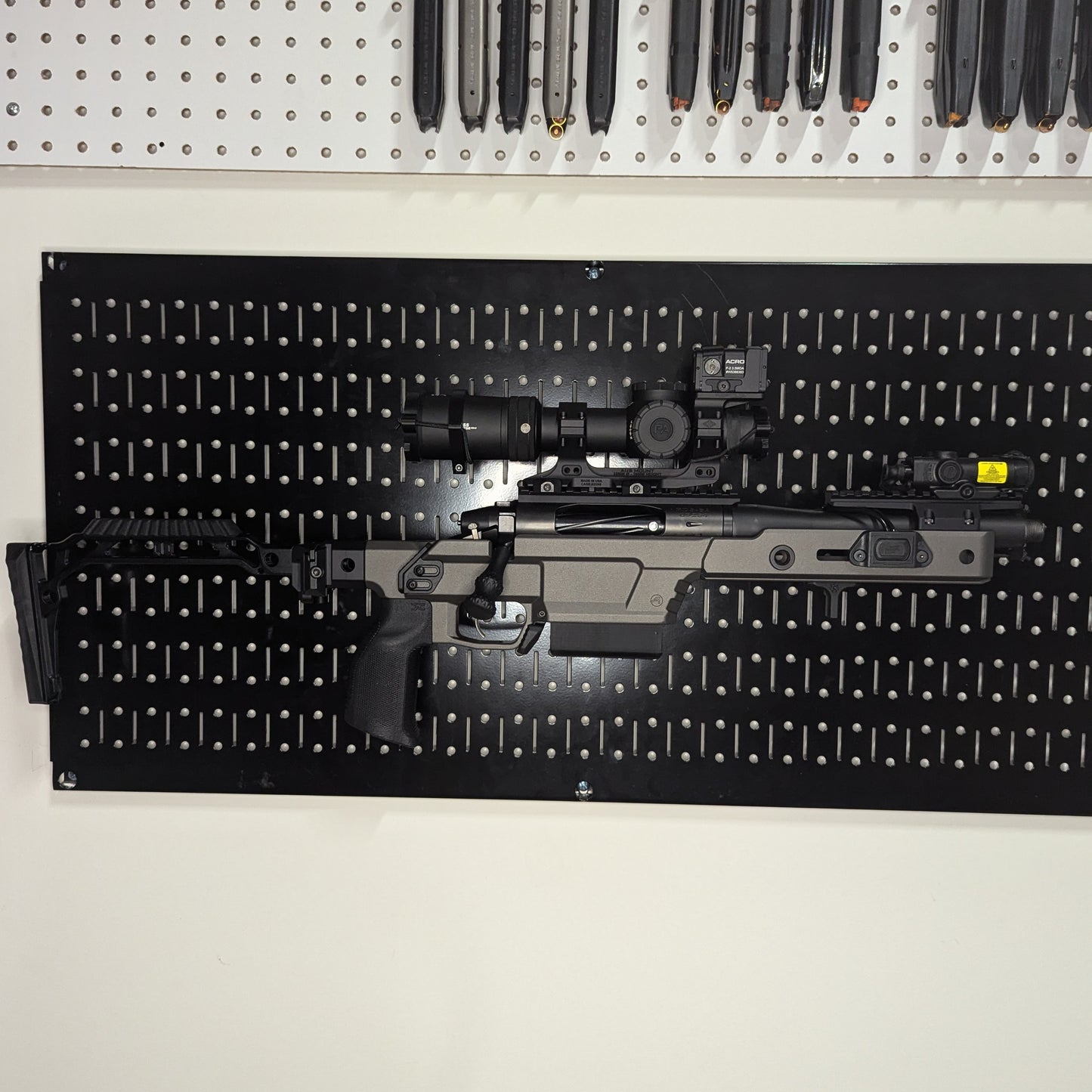 Magwell Mount for AICS SA (Aero Solus) - Pegboard / IKEA Skadis / Wall Control / PegLock | Rifle Holder Storage Rack