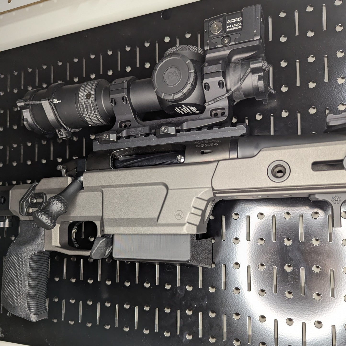 Magwell Mount for AICS SA (Aero Solus) - Pegboard / IKEA Skadis / Wall Control / PegLock | Rifle Holder Storage Rack