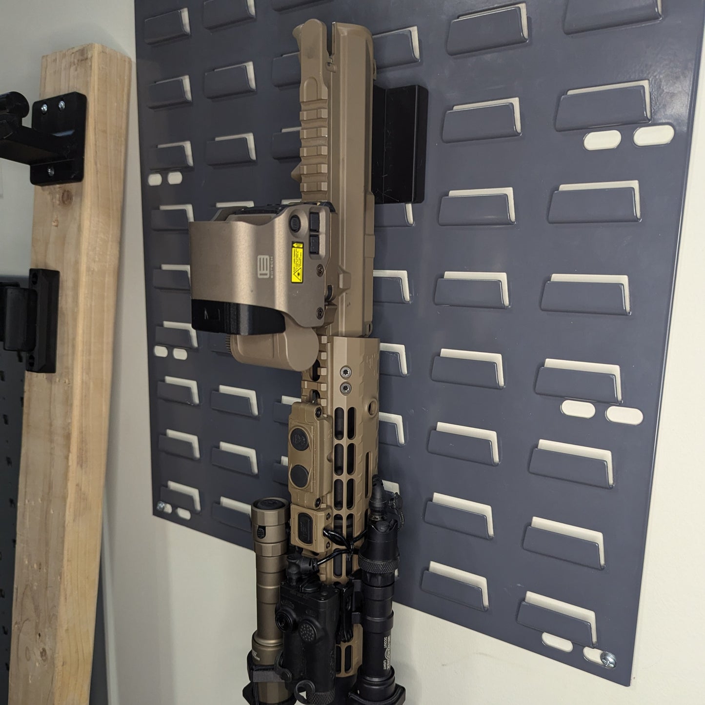 AR 15 Upper Receiver Vertical Insert Mount - SecureIt / Akro-Mils | Rifle Holder Storage Rack