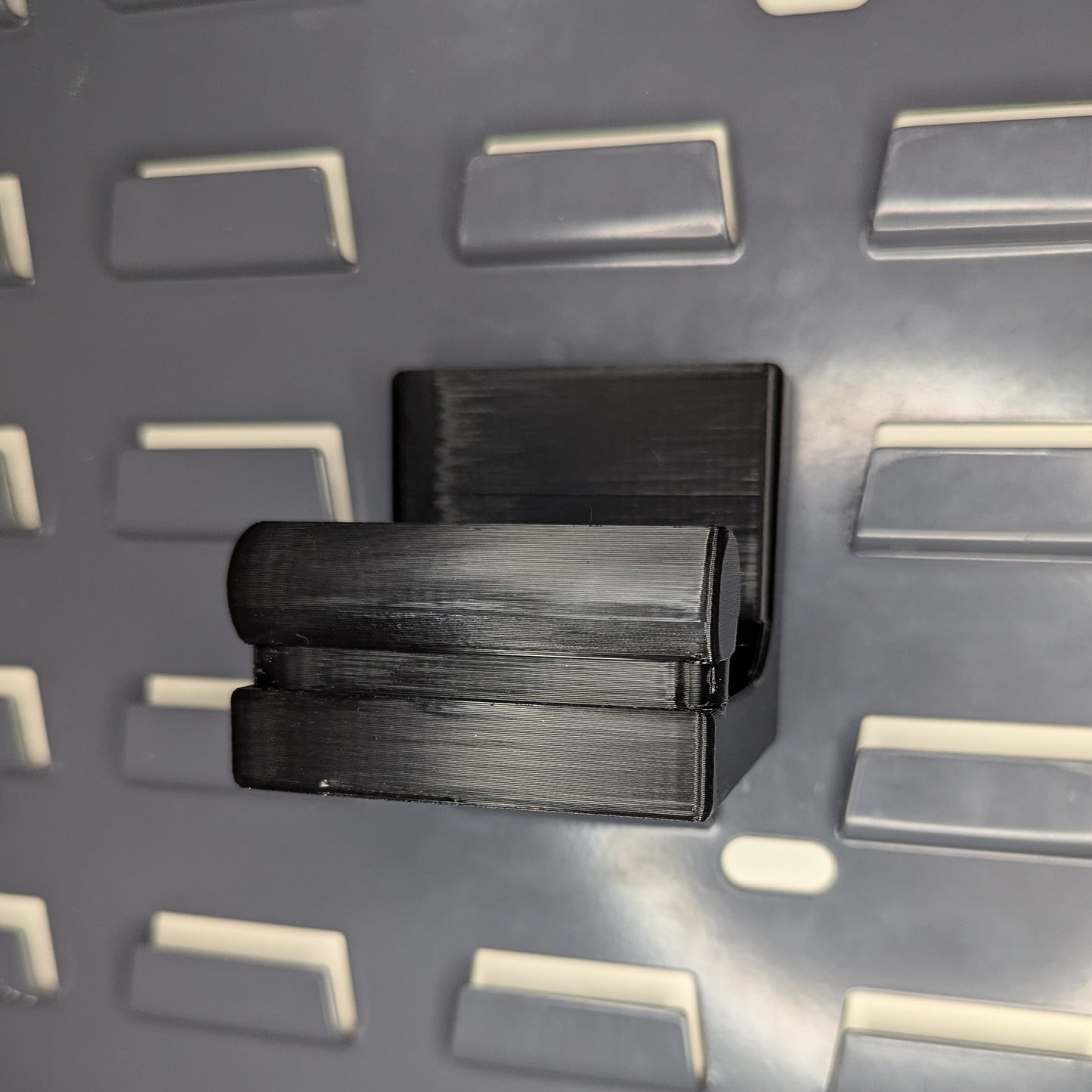 AR 15 Upper Receiver Horizontal Insert Mount - SecureIt / Akro-Mils | Rifle Holder Storage Rack