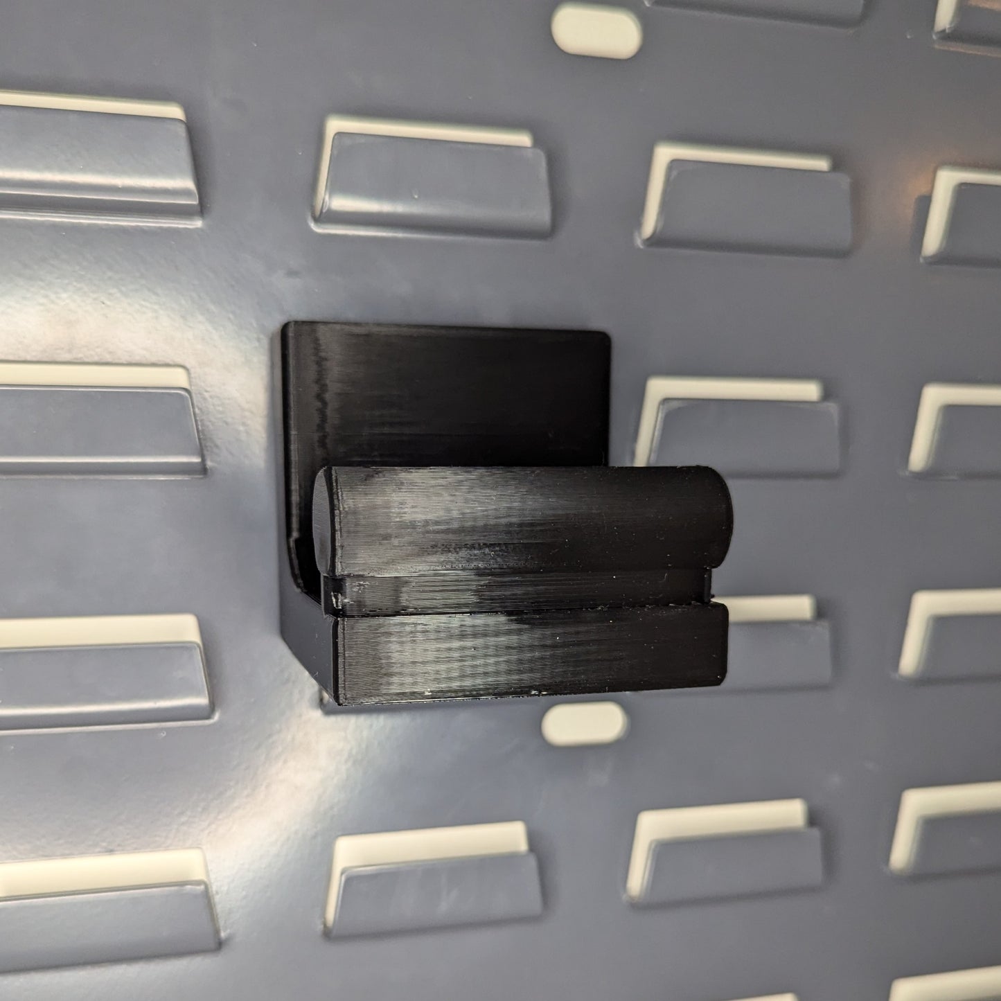 AR 15 Upper Receiver Horizontal Insert Mount - SecureIt / Akro-Mils | Rifle Holder Storage Rack
