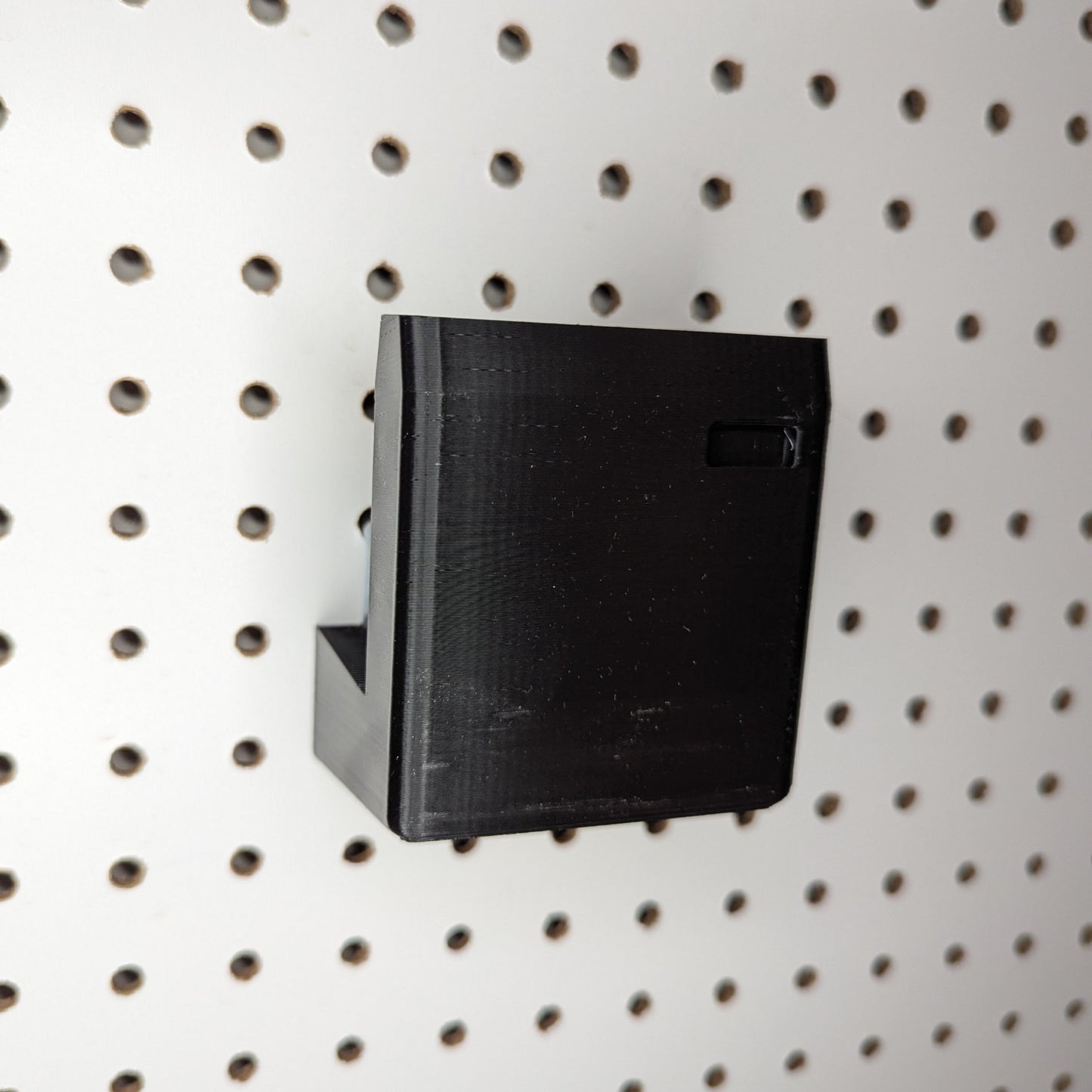 Magwell Mount for FN SCAR 17 - Pegboard / IKEA Skadis / Wall Control / Vaultek | Rifle Holder Storage Rack
