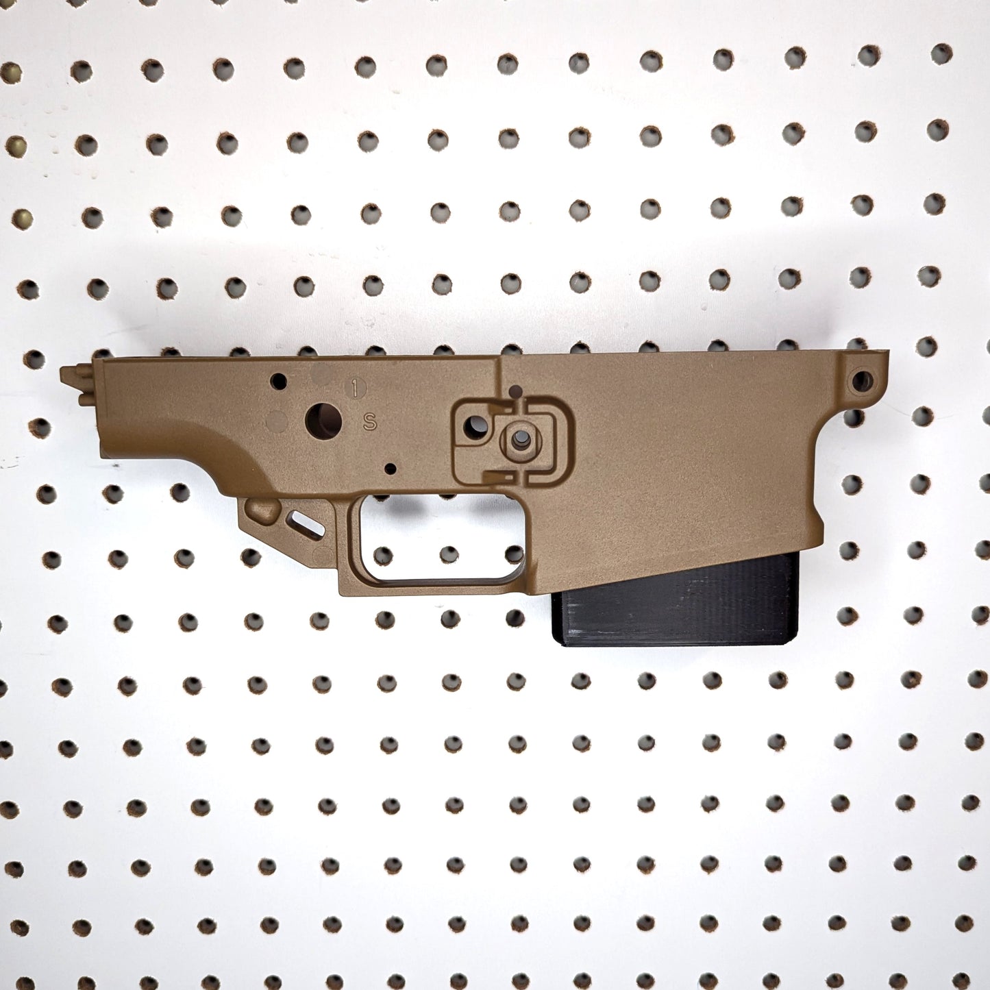 Magwell Mount for FN SCAR 17 - Pegboard / IKEA Skadis / Wall Control / Vaultek | Rifle Holder Storage Rack