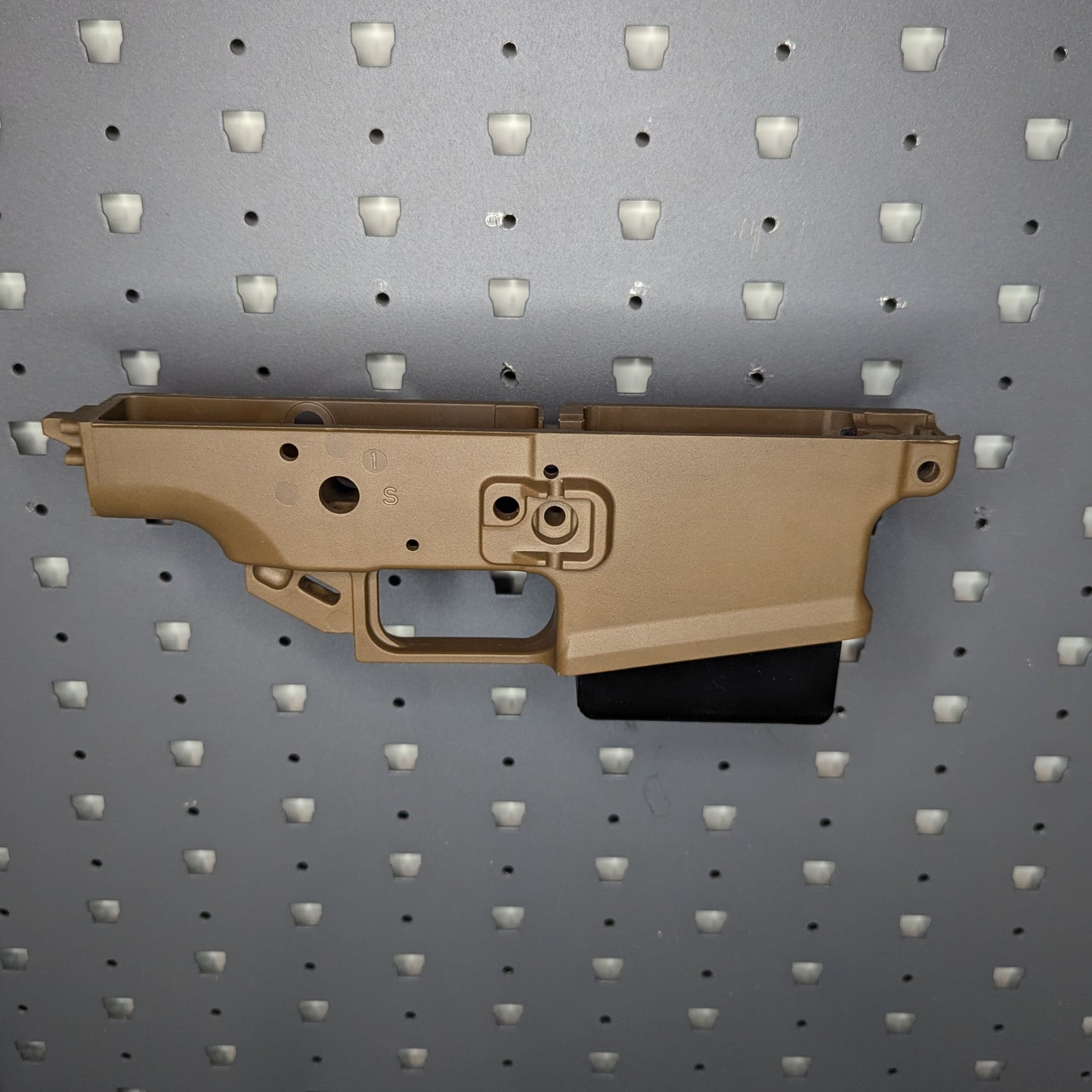 Magwell Mount for FN SCAR 17 - GallowTech | Rifle Holder Storage Rack