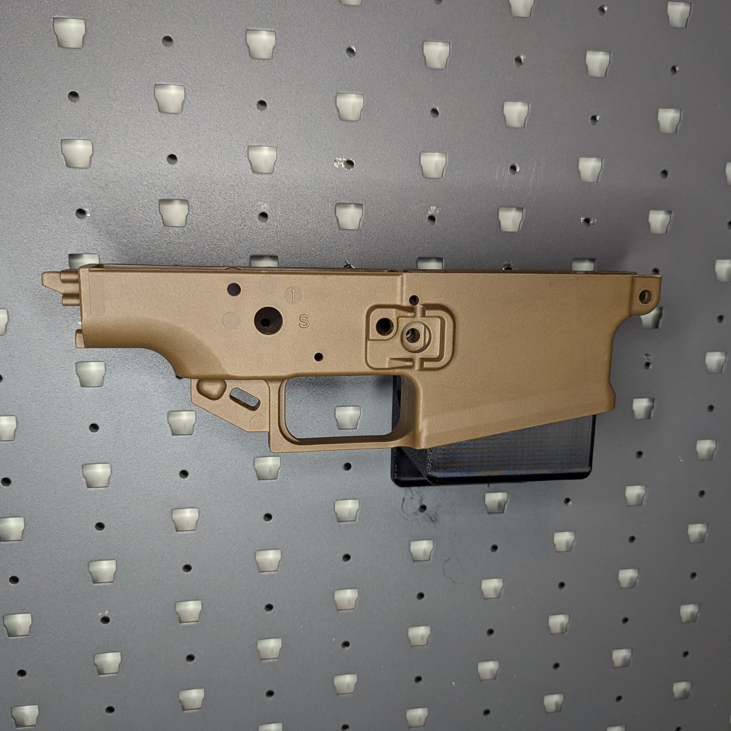 Magwell Mount for FN SCAR 17 - GallowTech | Rifle Holder Storage Rack