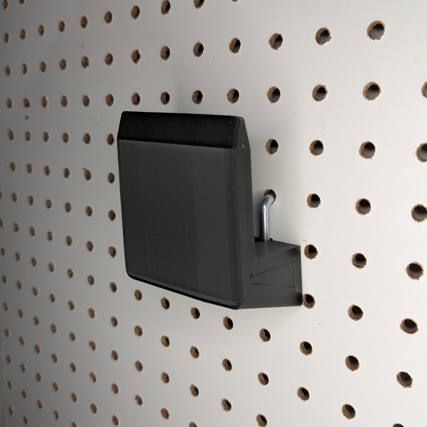 Magwell Mount for Steyr AUG (Waffle Mag) - Pegboard / IKEA Skadis / Wall Control / Vaultek | Rifle Holder Storage Rack