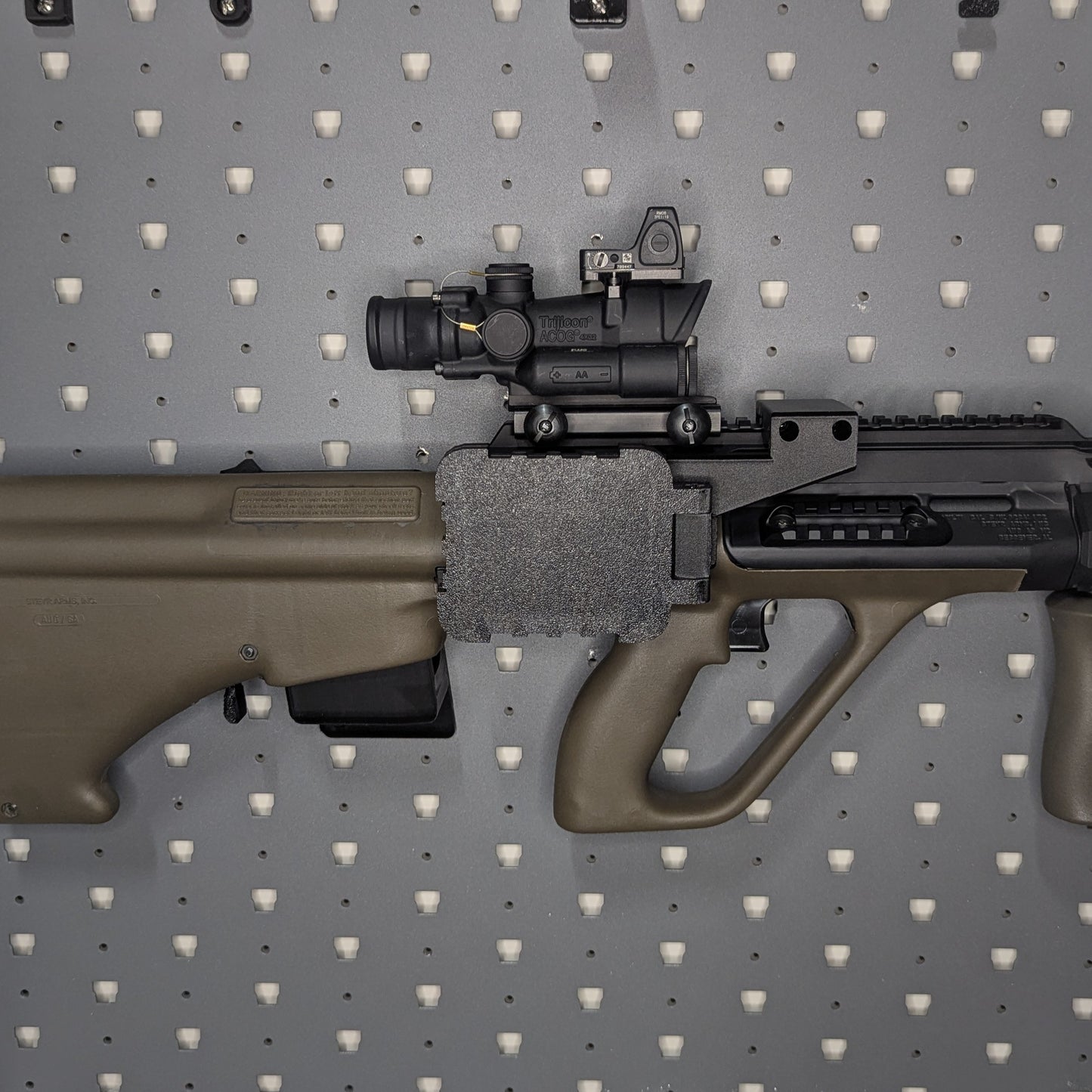 Magwell Mount for Steyr AUG (Waffle Mag) - GallowTech | Rifle Holder Storage Rack