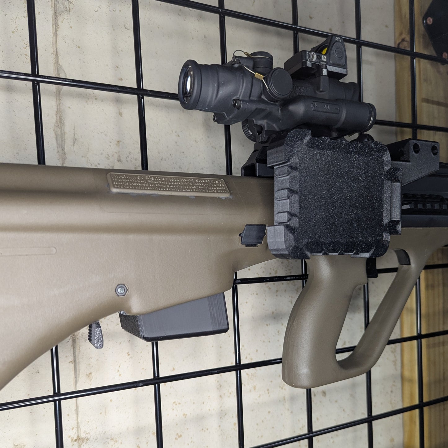 Magwell Mount for Steyr AUG (Waffle Mag) - Gridwall | Rifle Holder Storage Rack