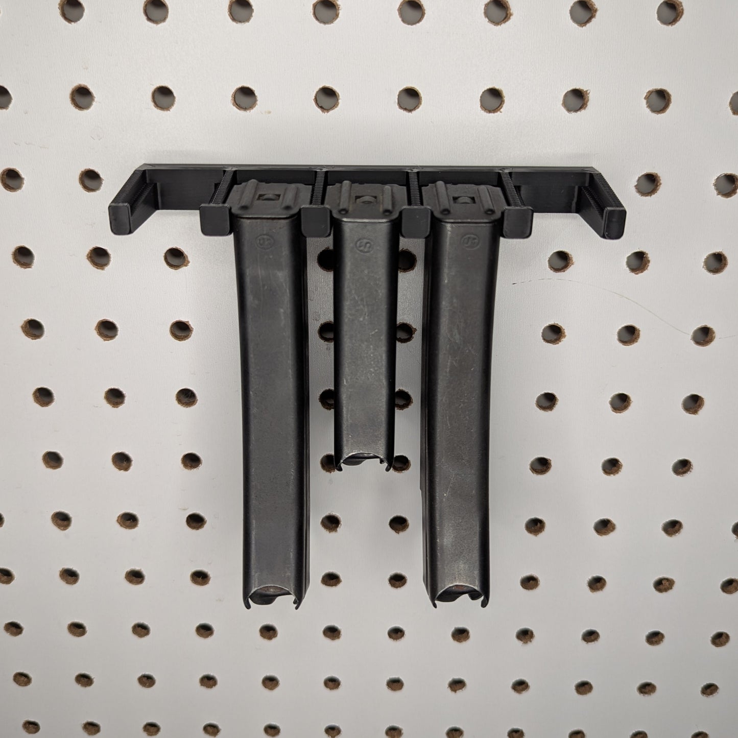 Mount for VZ 61 Skorpion .32 ACP Mags - Pegboard / IKEA Skadis / Wall Control / Vaultek | Magazine Holder Storage Rack