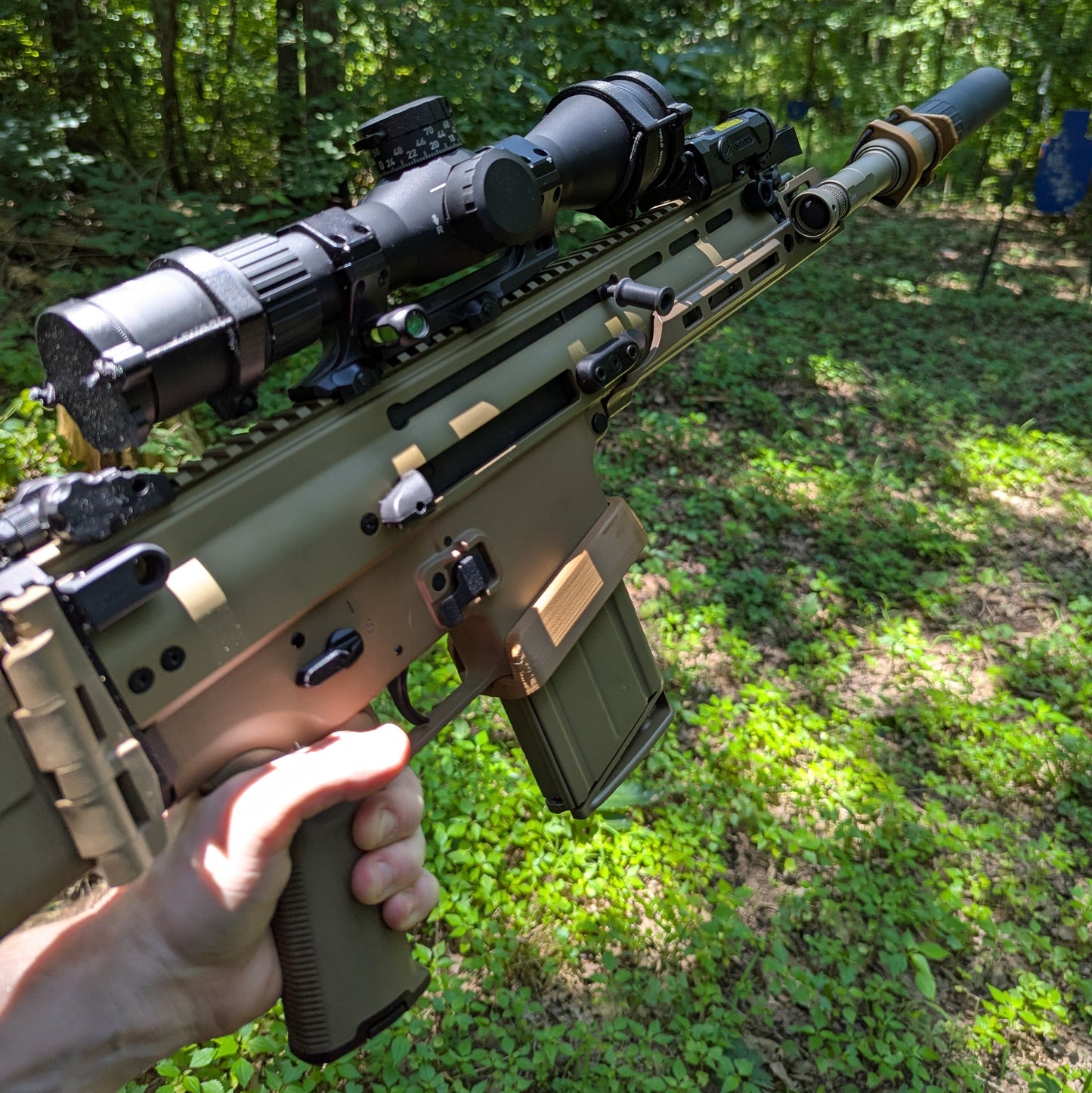 Friction-Fit Flared Magwell for SCAR 17S