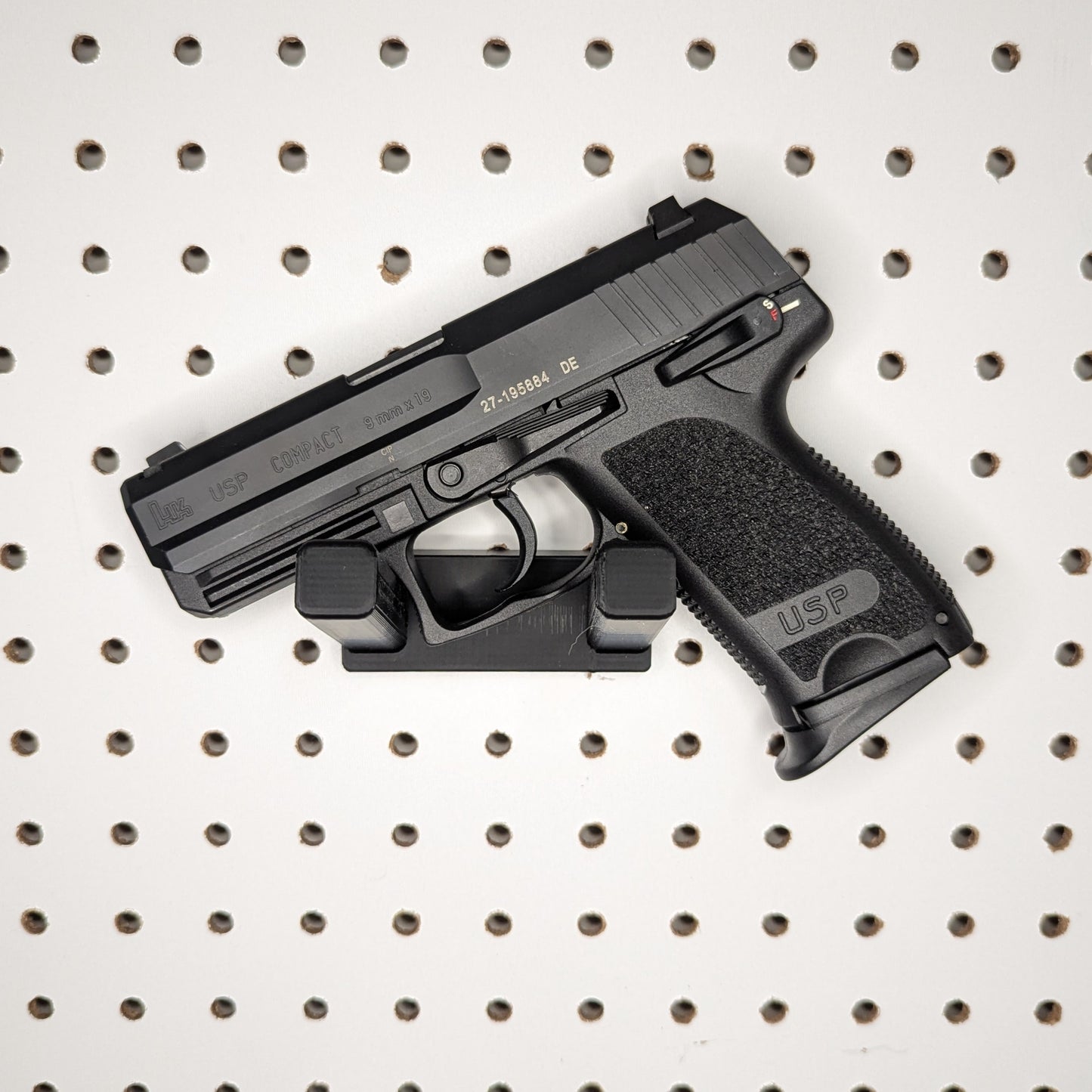 Universal Pistol Mount - Bar Version - Pegboard / IKEA Skadis / Wall Control / Vaultek | Handgun Holder Storage Rack