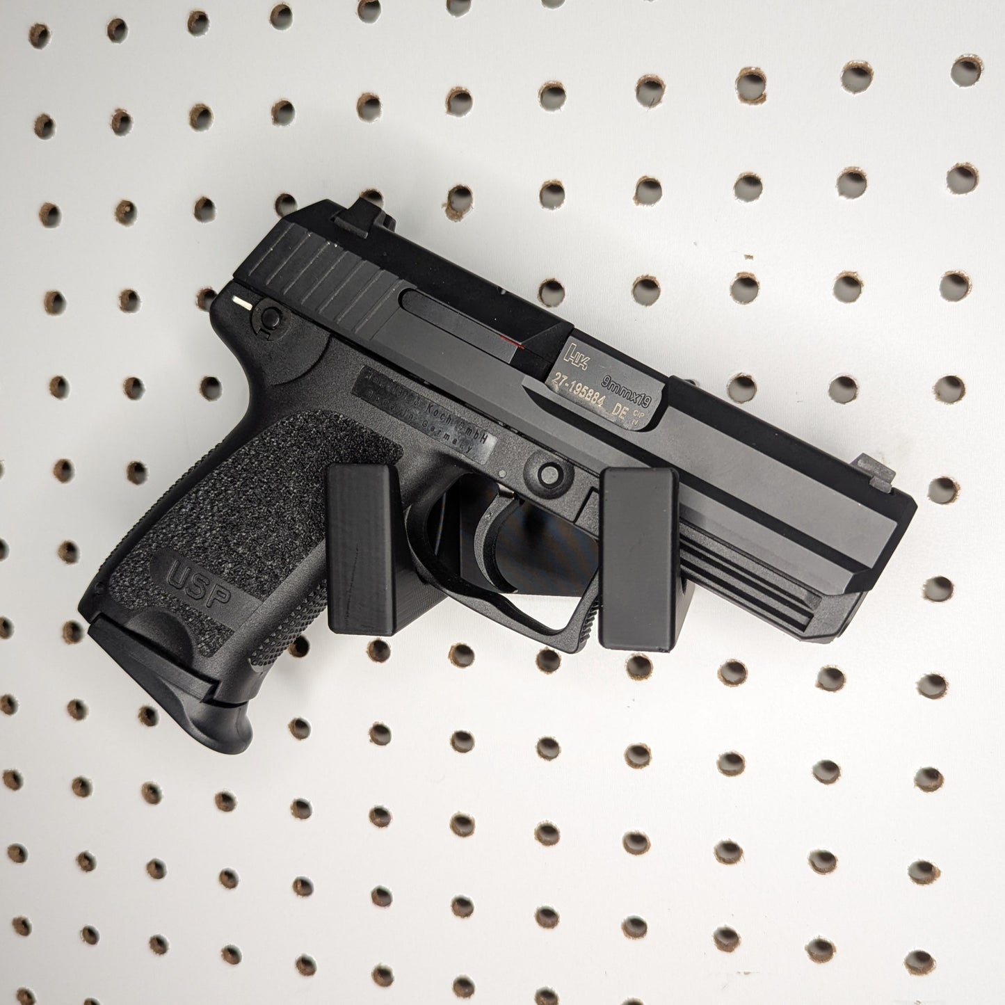 Universal Pistol Mount - Cradle Version - Pegboard / IKEA Skadis / Wall Control / Vaultek | Handgun Holder Storage Rack