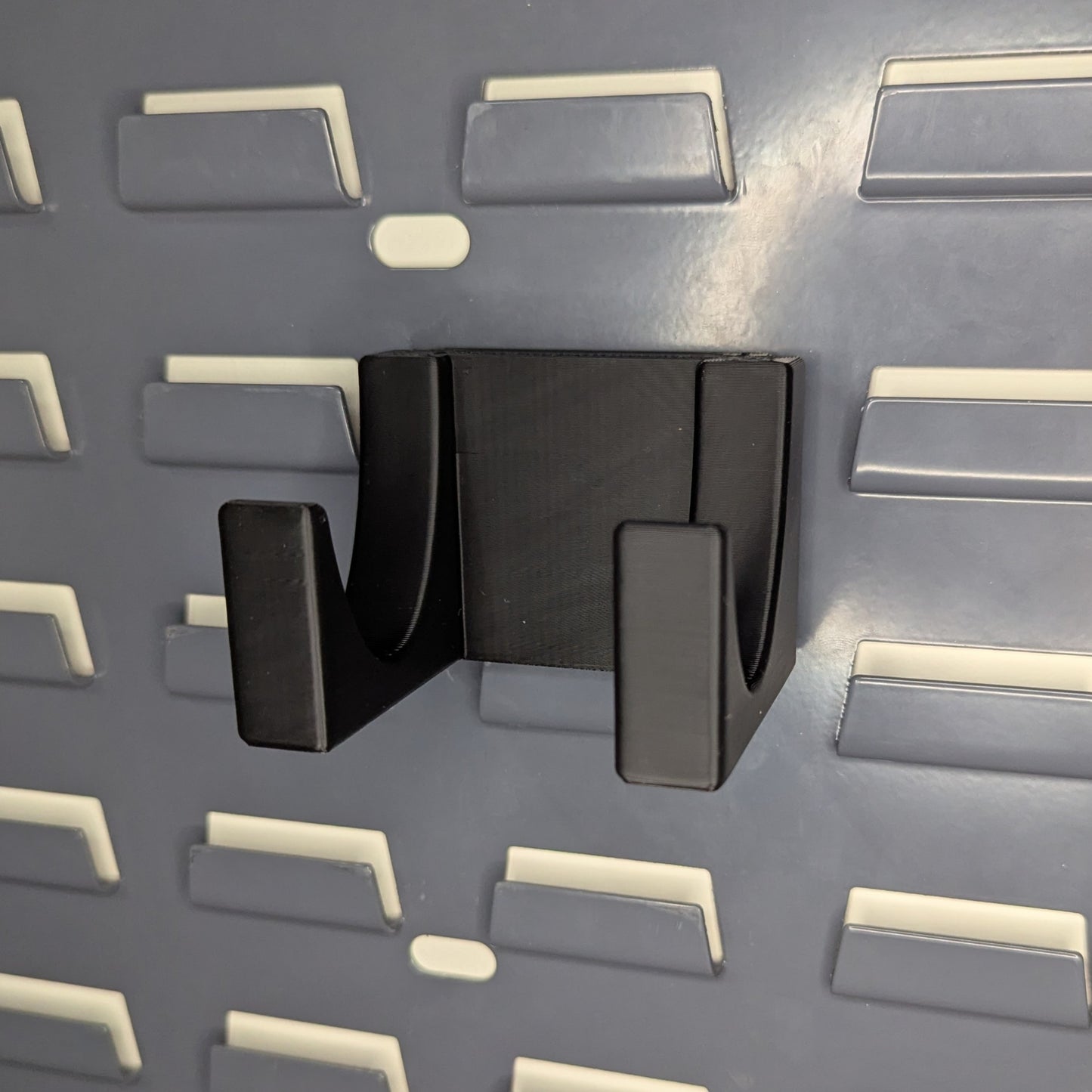 Universal Pistol Mount - Cradle Version - SecureIt / Akro-Mils | Handgun Holder Storage Rack