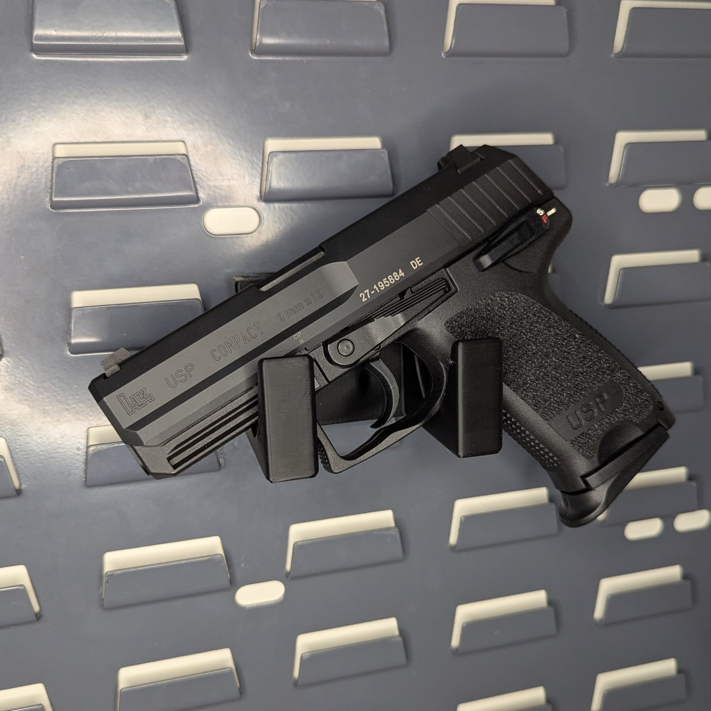 Universal Pistol Mount - Cradle Version - SecureIt / Akro-Mils | Handgun Holder Storage Rack
