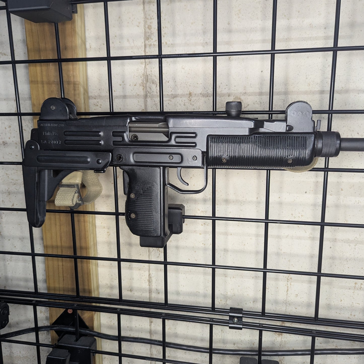 Magwell Mount for IWI UZI - Gridwall | Rifle Holder Storage Rack