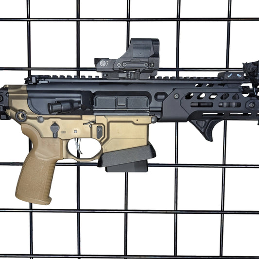 Magwell Mount for Sig MCX / Spear LT - Gridwall | Rifle Holder Storage Rack
