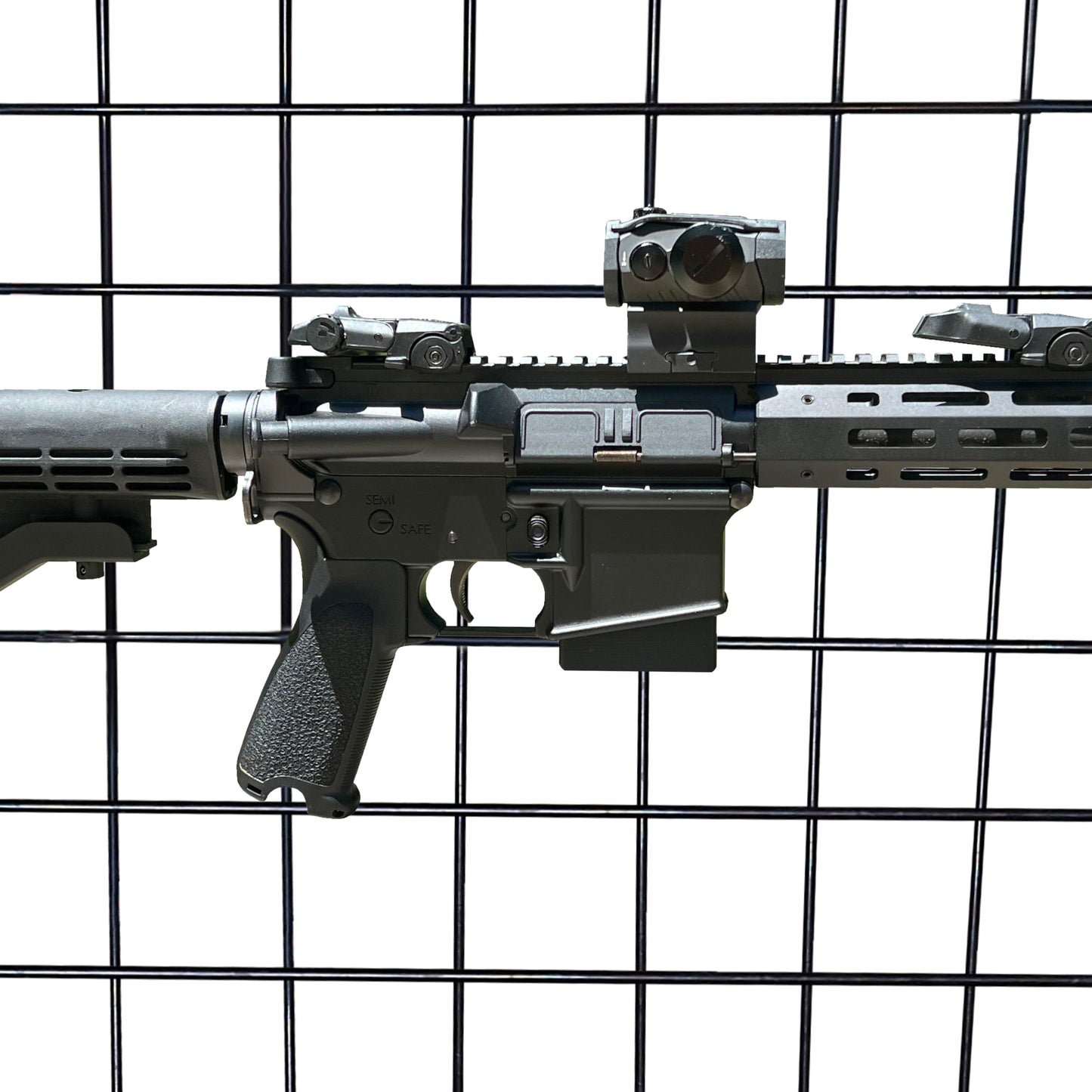 Magwell Mount for Tippmann M4-22 - Gridwall | Rifle Holder Storage Rack