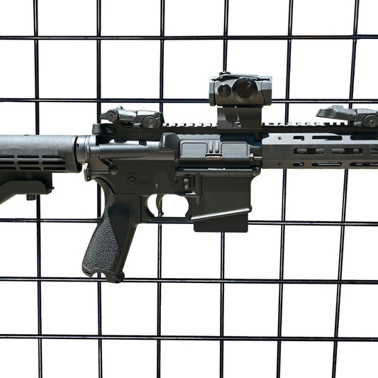 Magwell Mount for Tippmann M4-22 - Gridwall | Rifle Holder Storage Rack