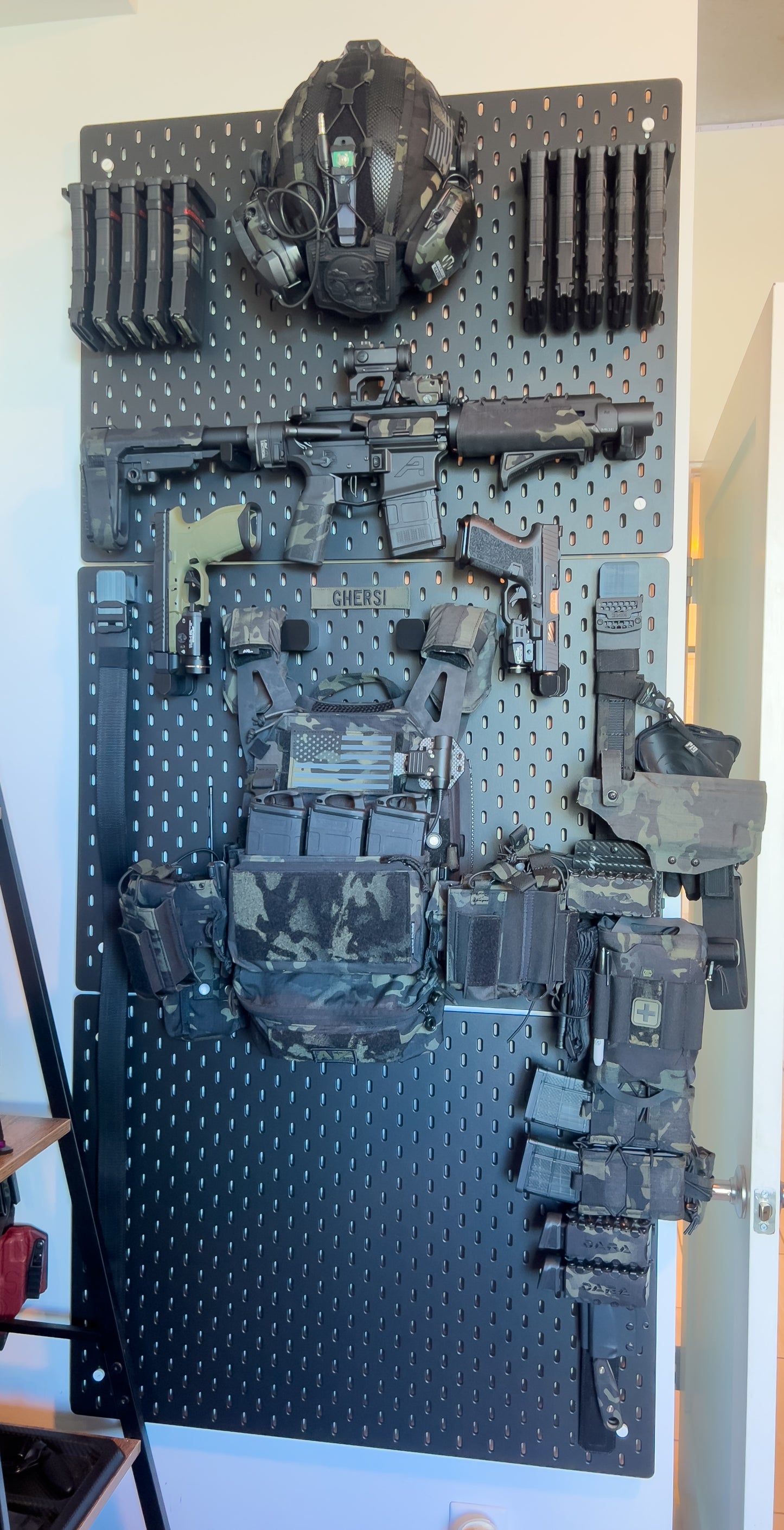 AR Horizontal Mount - Pegboard / IKEA Skadis / Wall Control / Vaultek | Rifle Holder Storage Rack