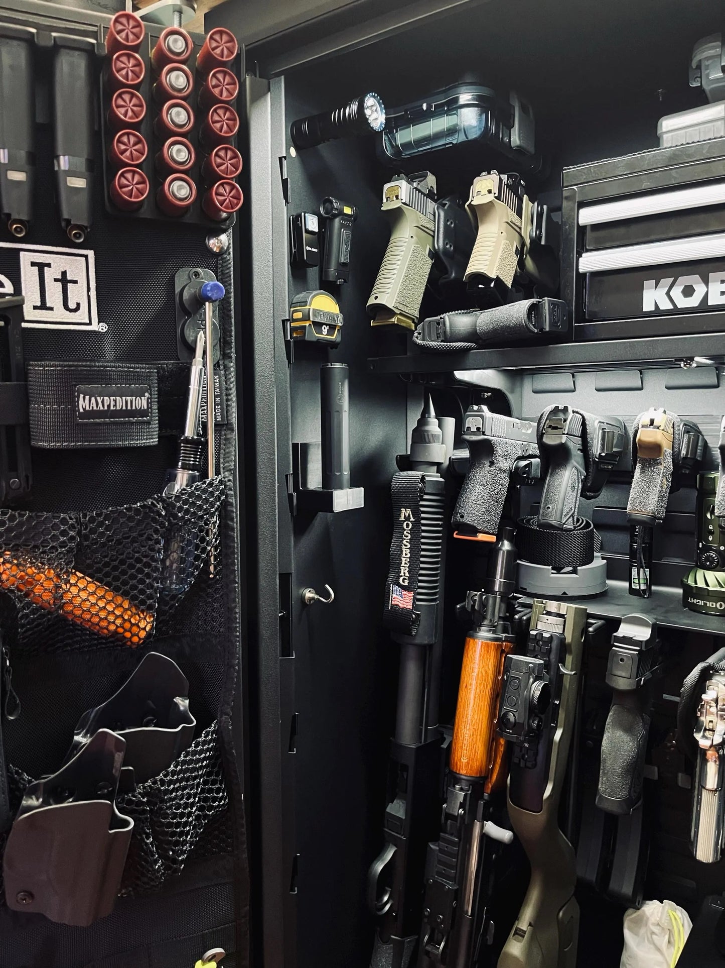 Silencer / Suppressor Display Mount Vertical - Magnetic | Gear Holder Storage Rack