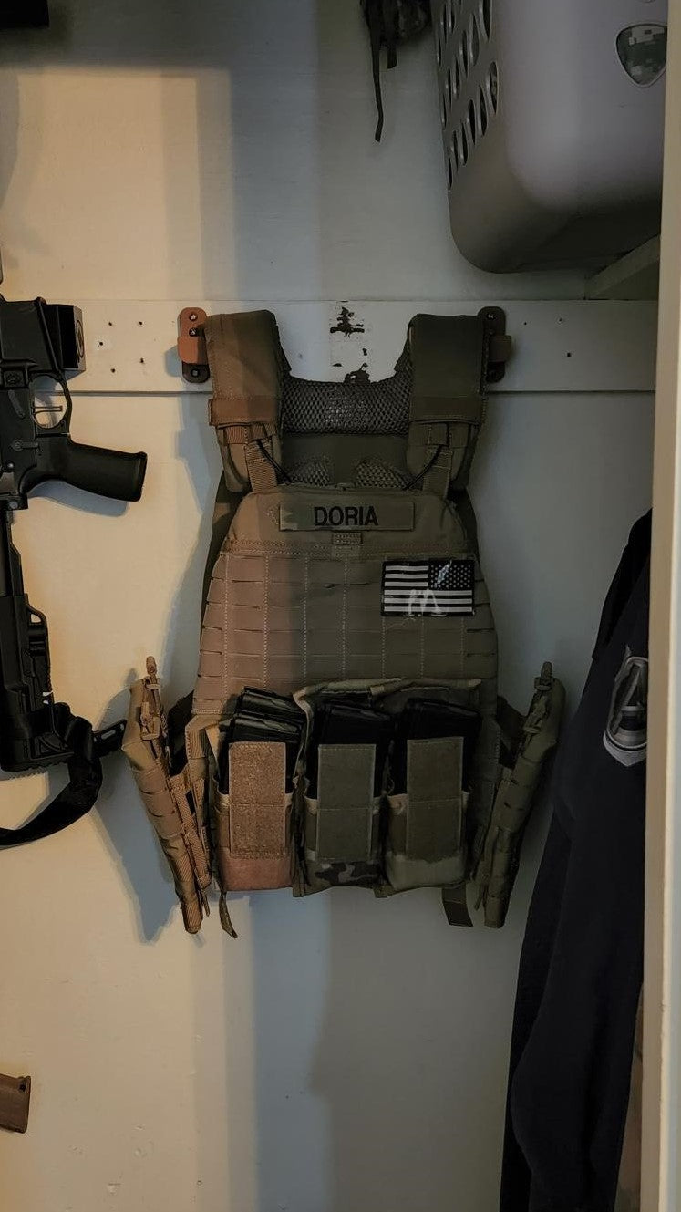 Plate Carrier / Body Armor Mount - Wall | Gear Holder Storage Rack