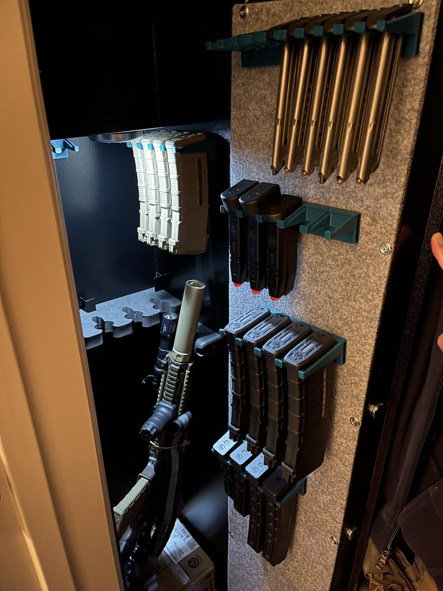 Mount for CZ Scorpion EVO Mags - Magnetic | Magazine Holder Storage Rack
