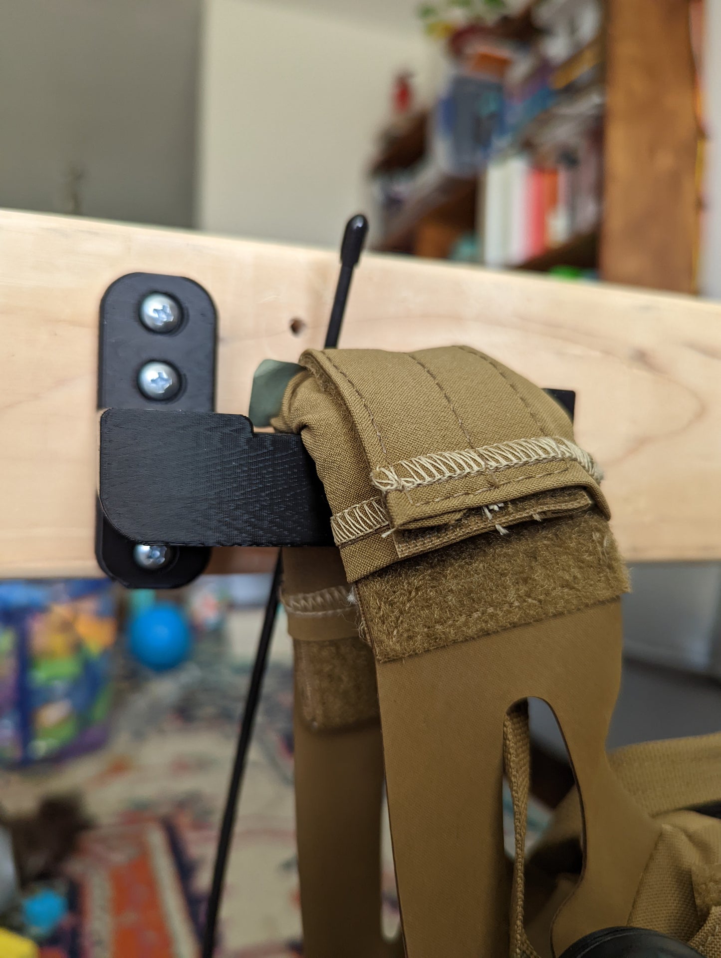 Plate Carrier / Body Armor Mount - Wall | Gear Holder Storage Rack