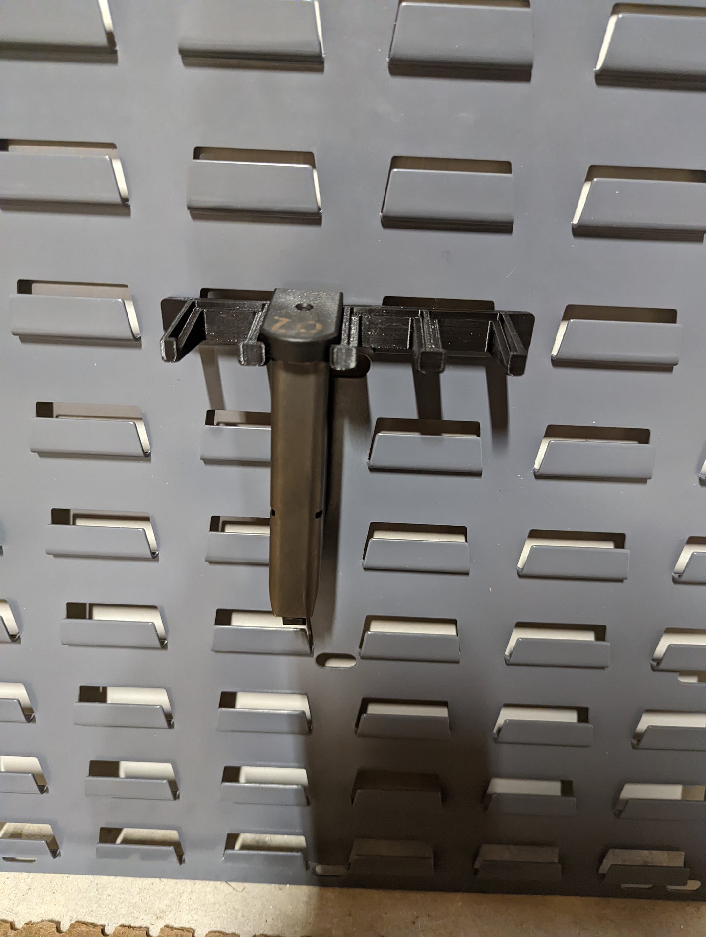 Mount for BRG9 Elite Mags - SecureIt / Akro-Mils | Magazine Holder Storage Rack