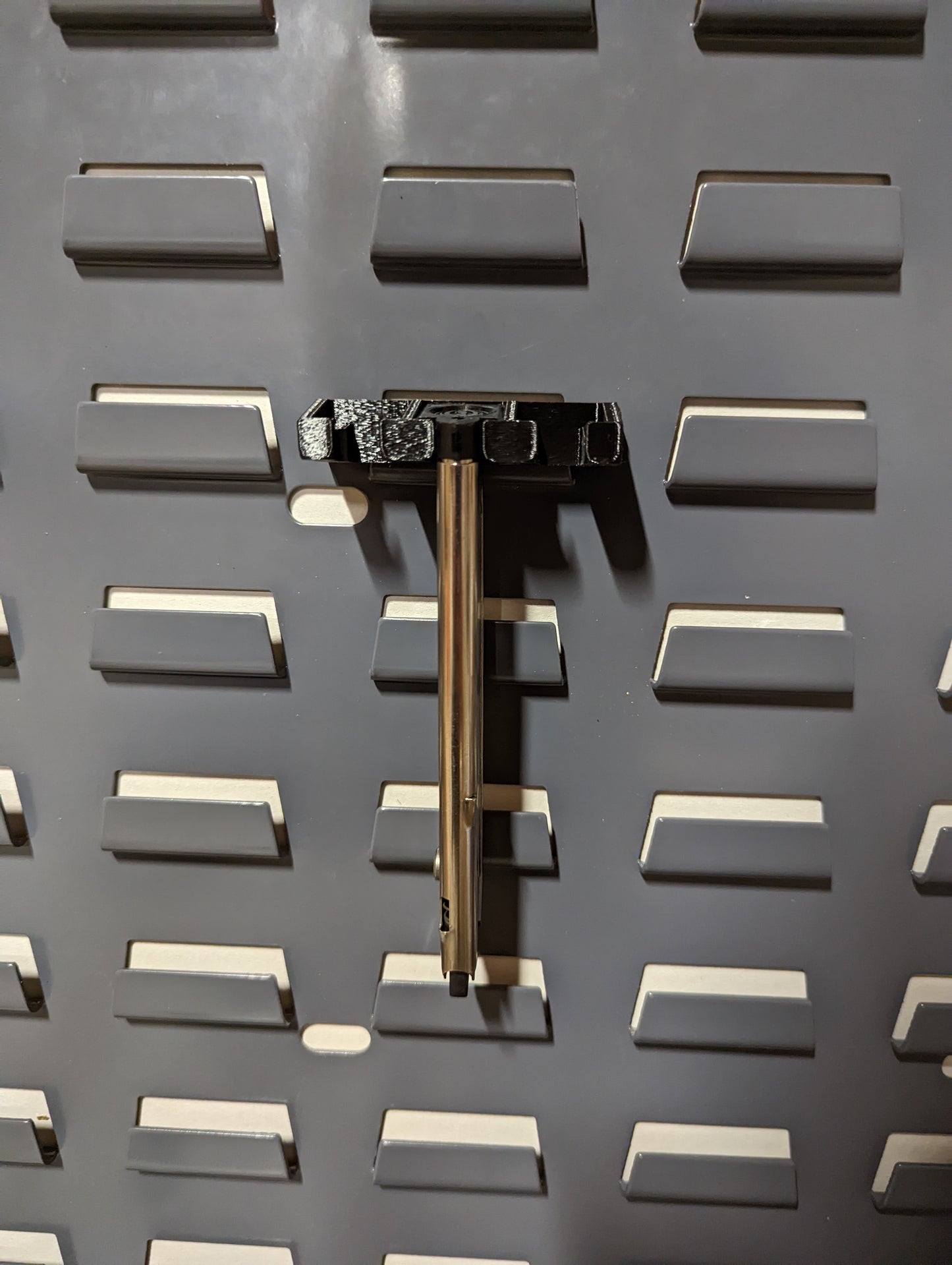 Mount for Ruger Mark II III IV and 22/45 Mags - SecureIt / Akro-Mils | Magazine Holder Storage Rack