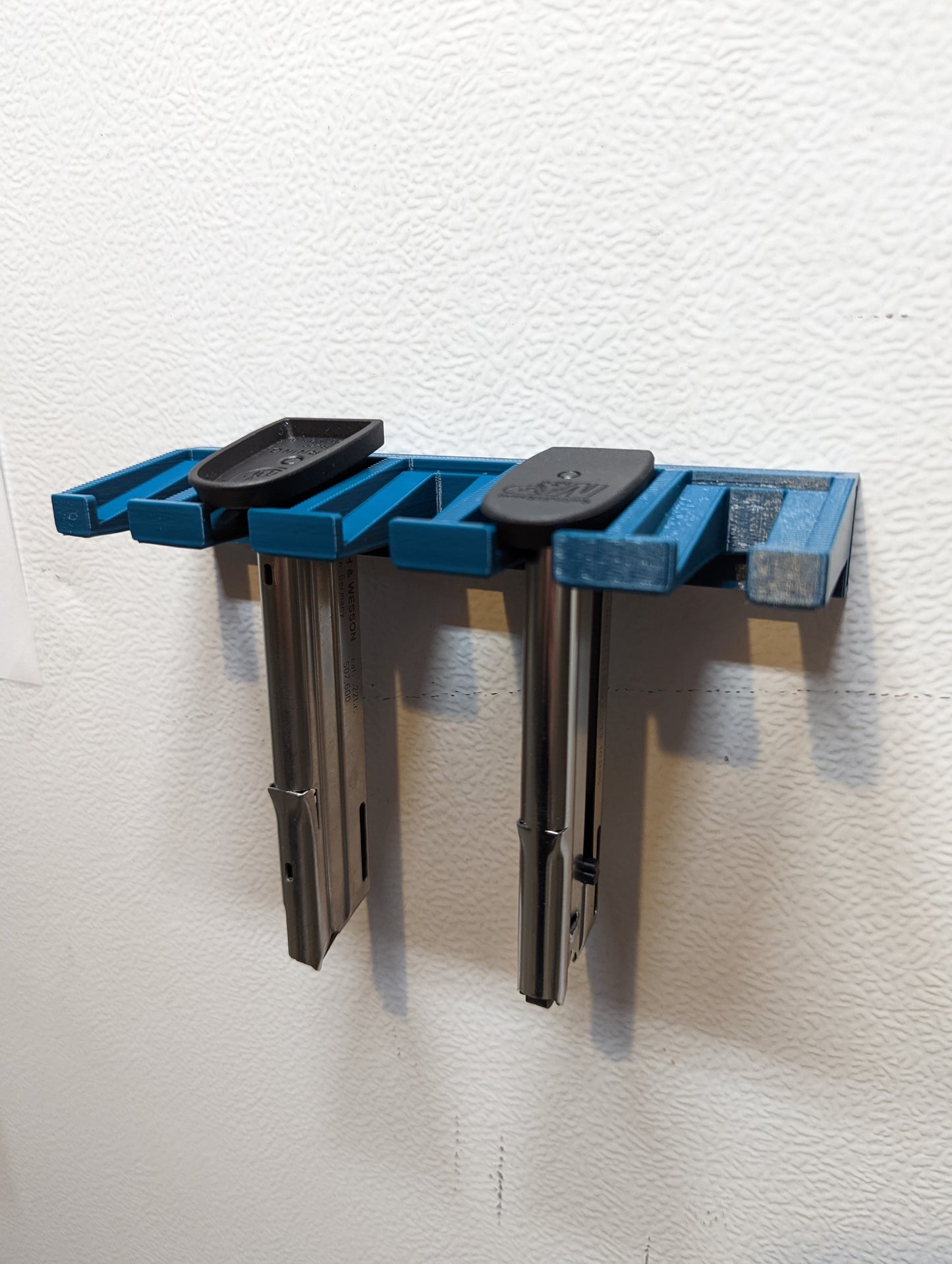 Mount for S&W M&P 22 Mags - Magnetic | Magazine Holder Storage Rack
