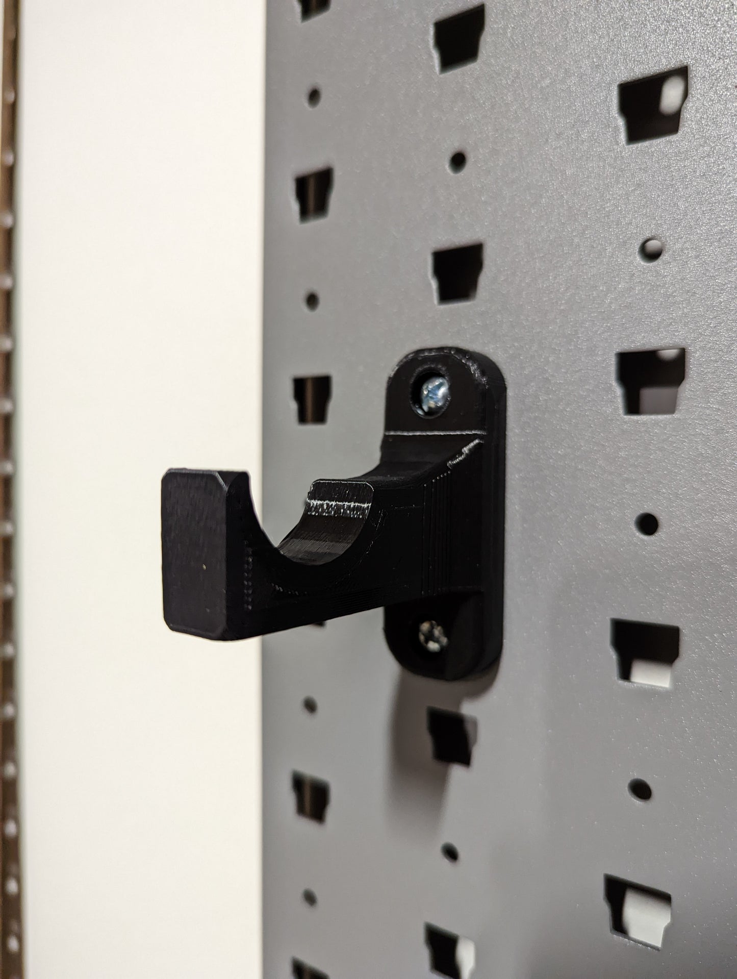 AR 15 Horizontal Mount - GallowTech | Rifle Holder Storage Rack