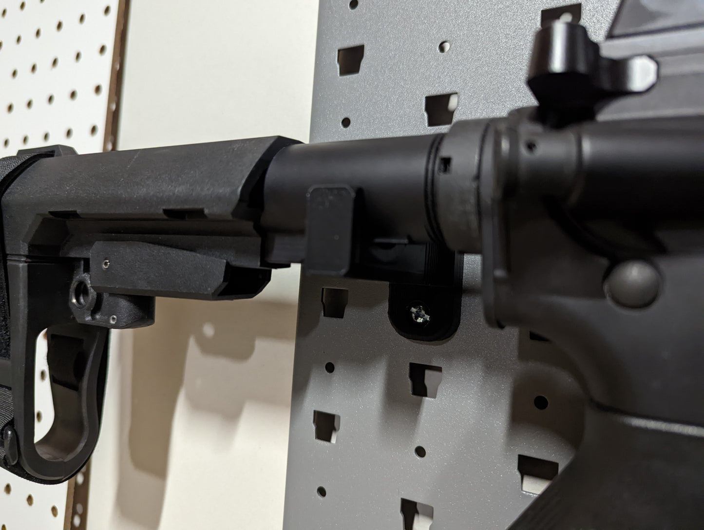 AR 15 Horizontal Mount - GallowTech | Rifle Holder Storage Rack