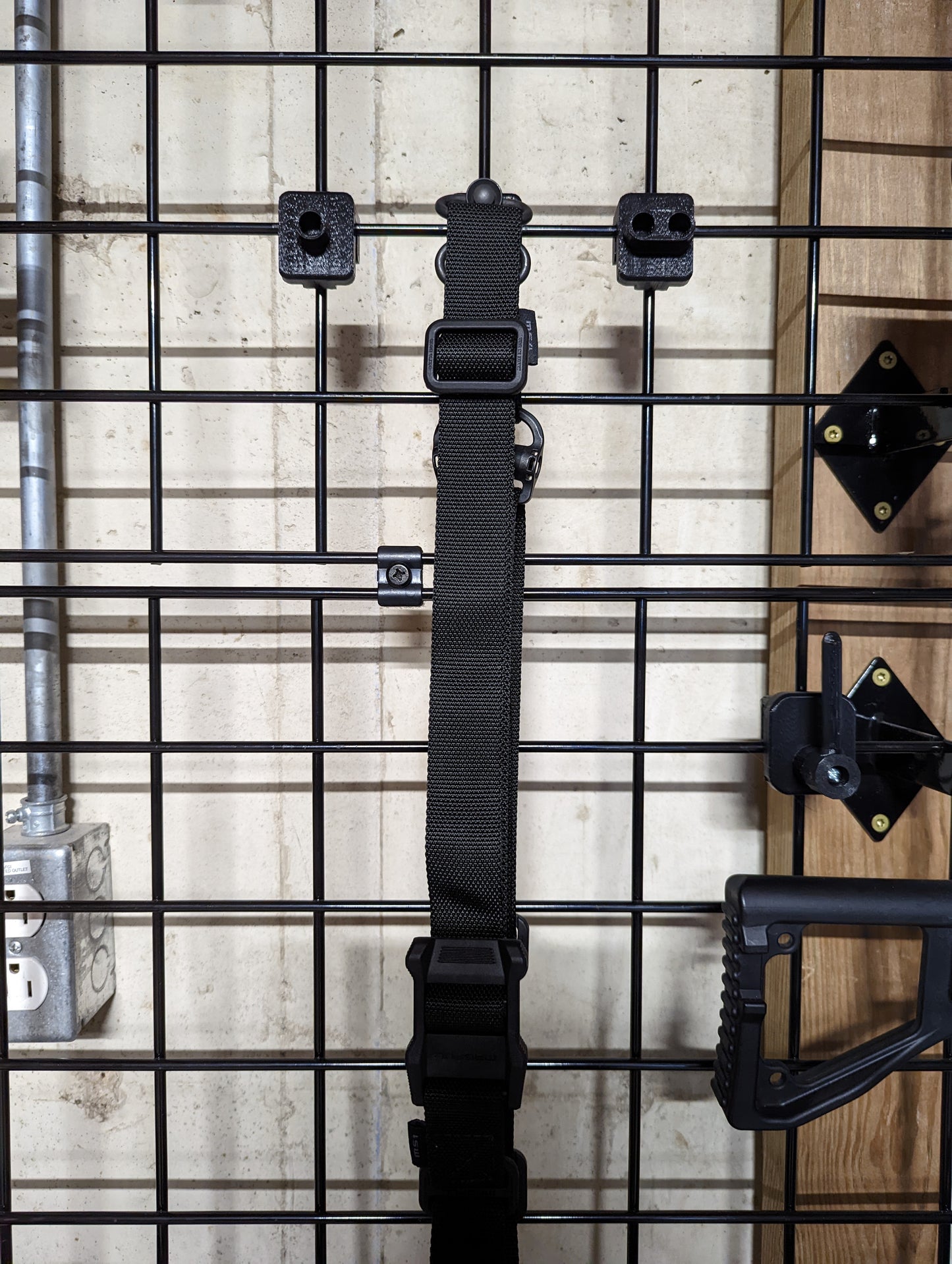 QD Cup Sling Mount - Gridwall | Gear Holder Storage Rack