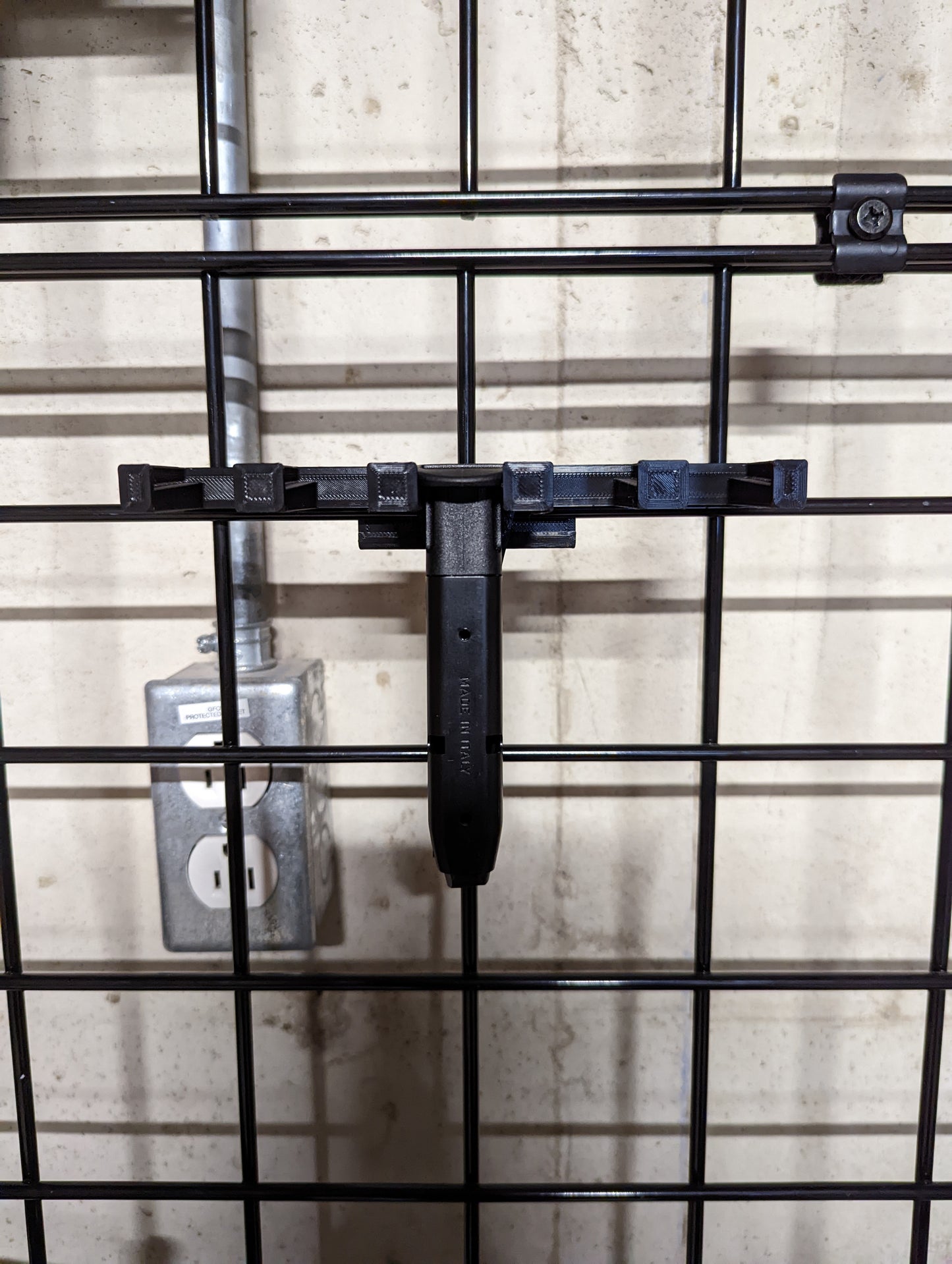 Mount for Walther PDP Mags - Gridwall | Magazine Holder Storage Rack