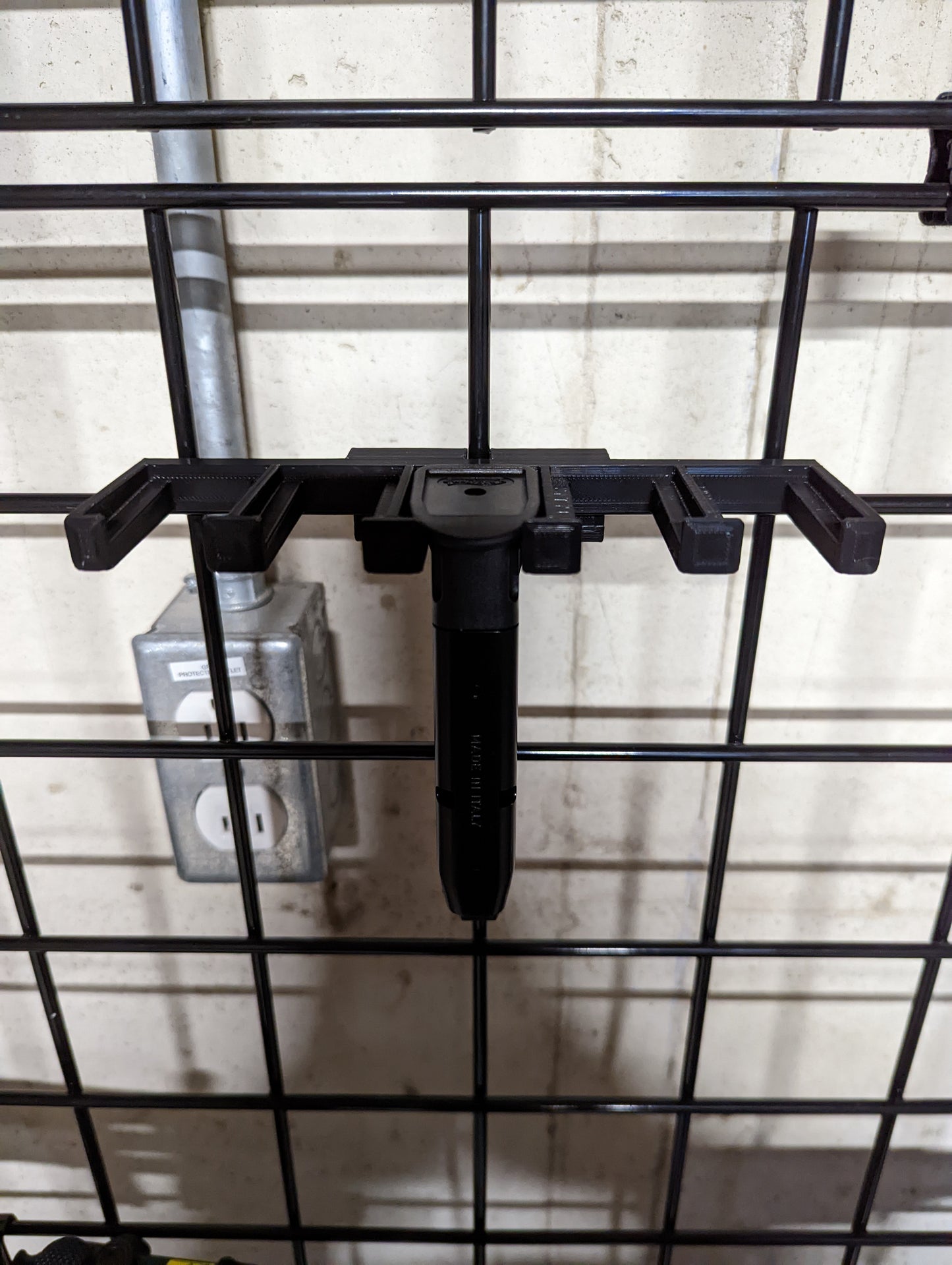 Mount for Walther PDP Mags - Gridwall | Magazine Holder Storage Rack
