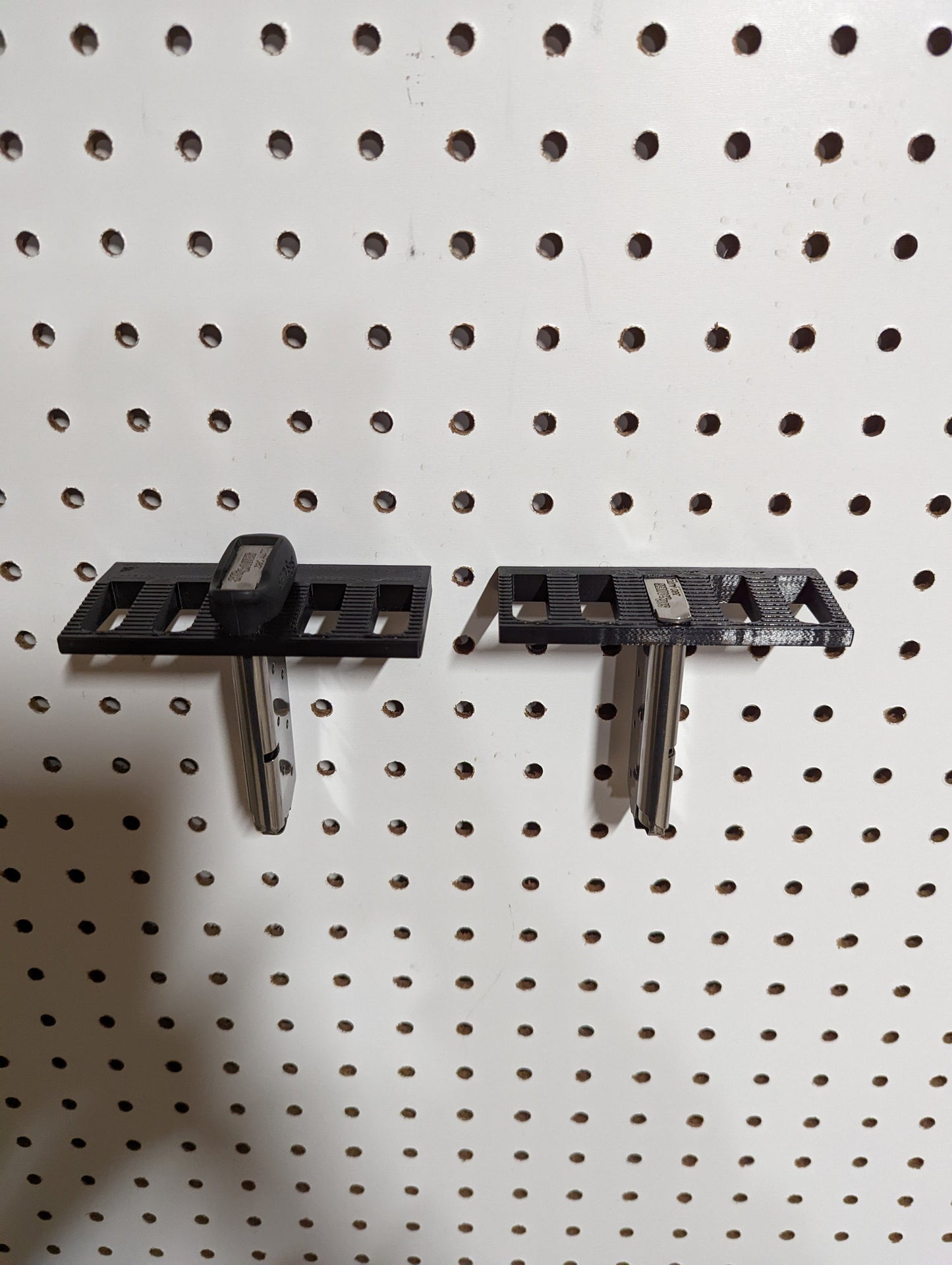 Mount for Bersa Thunder 380 Mags - Pegboard / IKEA Skadis / Wall Control / Vaultek | Magazine Holder Storage Rack