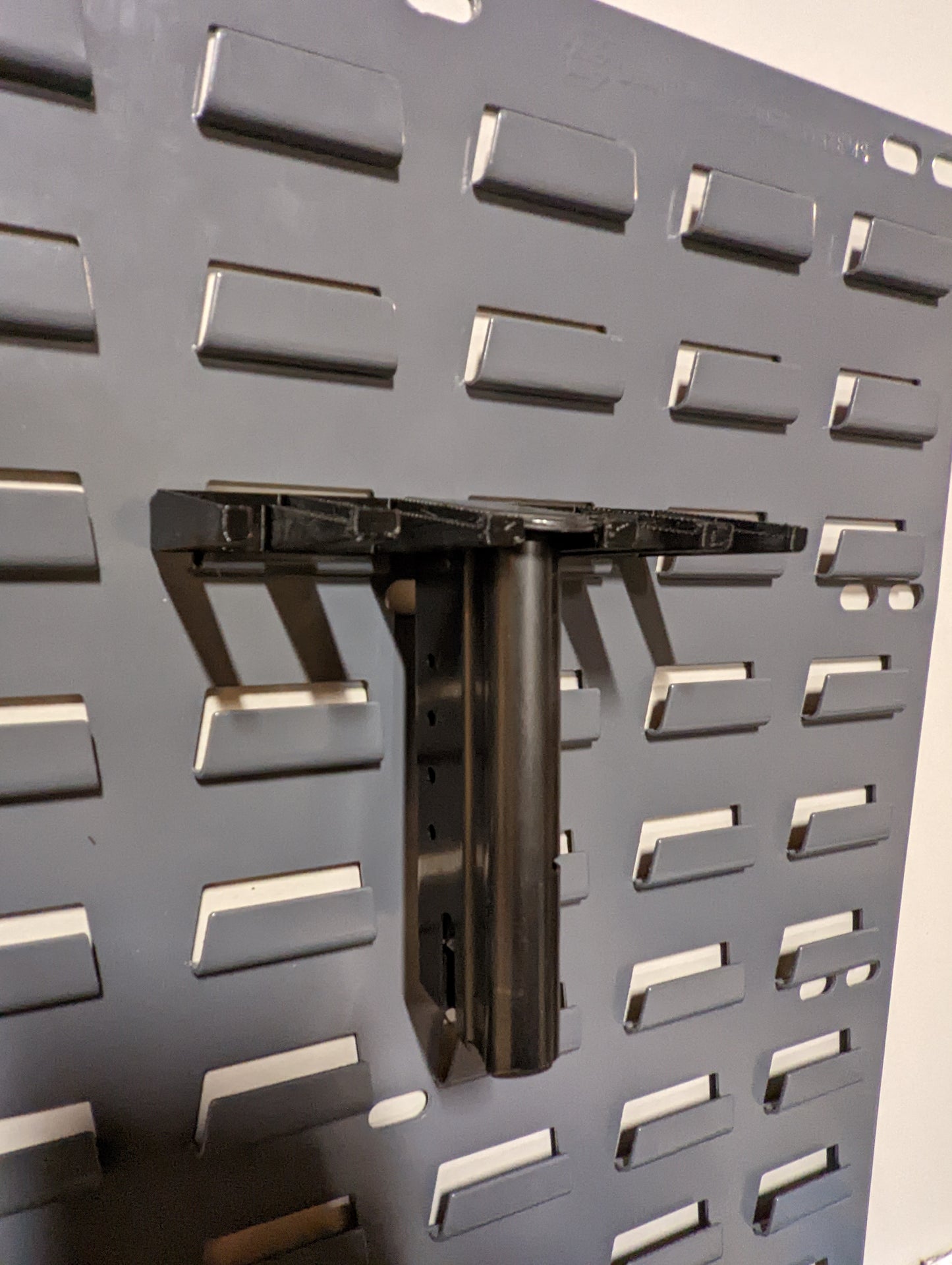 Mount for Desert Eagle Mags - SecureIt / Akro-Mils | Magazine Holder Storage Rack