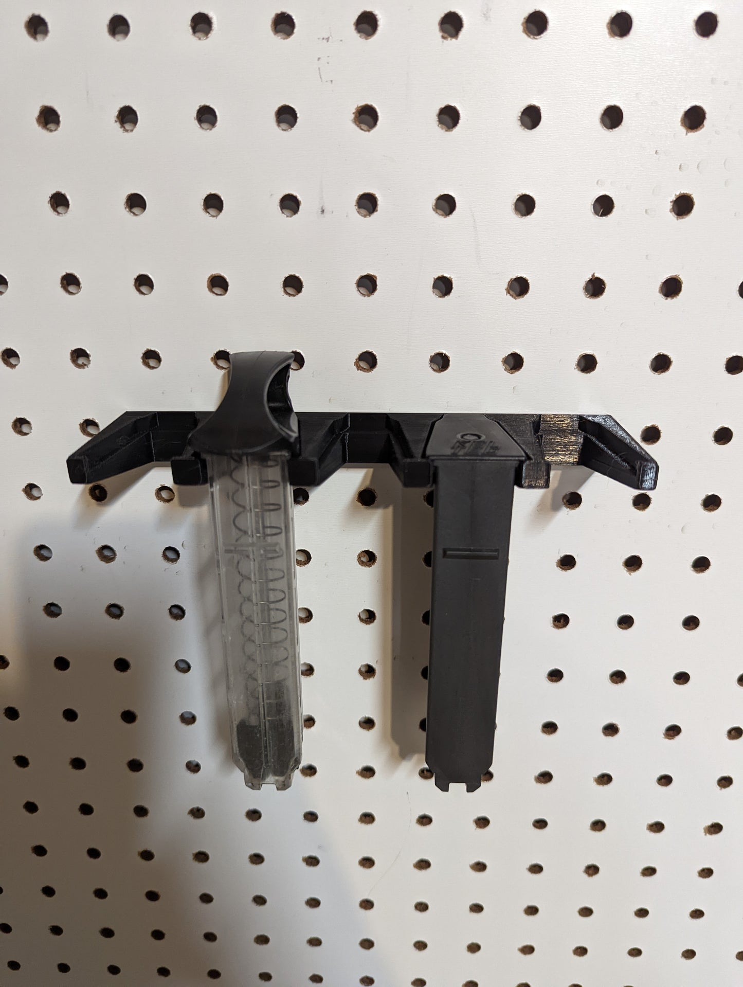 Mount for Keltec CP33 / CMR30 / PMR30 Mags - Pegboard / IKEA Skadis / Wall Control / Vaultek | Magazine Holder Storage Rack