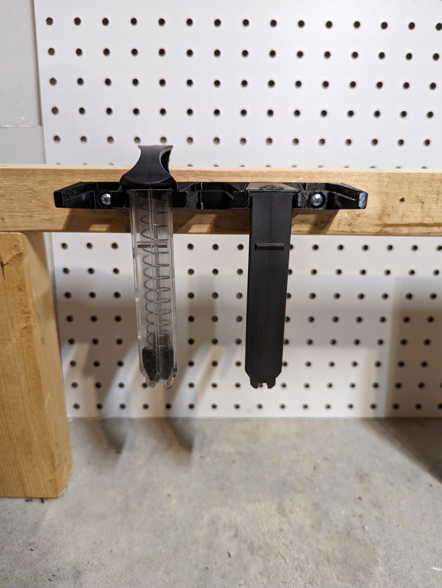 Mount for Keltec CP33 / CMR30 / PMR30 Mags - Wall | Magazine Holder Storage Rack